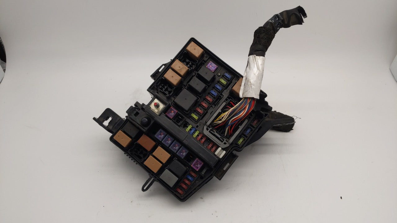 2011-2013 Kia Optima Fusebox Fuse Box Panel Relay Module Fits 2011 2012 2013 OEM Used Auto Parts - Oemusedautoparts1.com