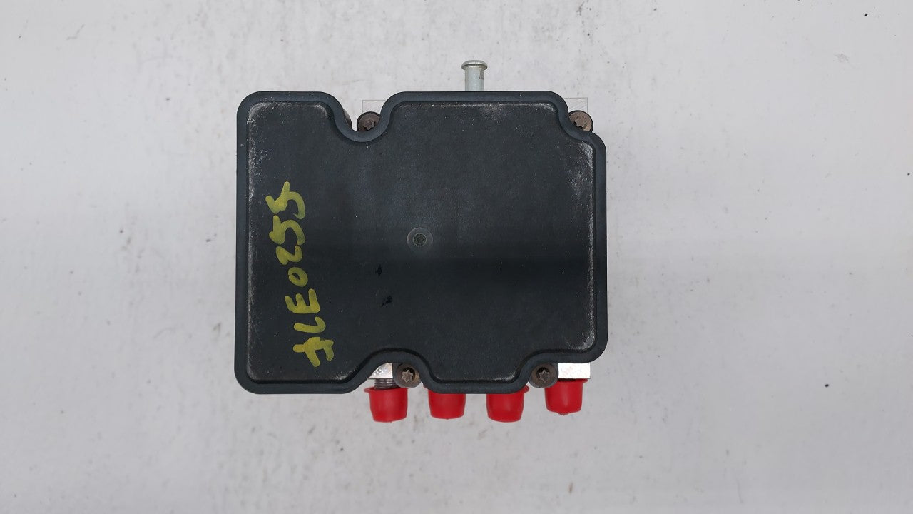 2017 Jeep Cherokee ABS Pump Control Module Replacement P/N:P68293541AB Fits OEM Used Auto Parts - Oemusedautoparts1.com