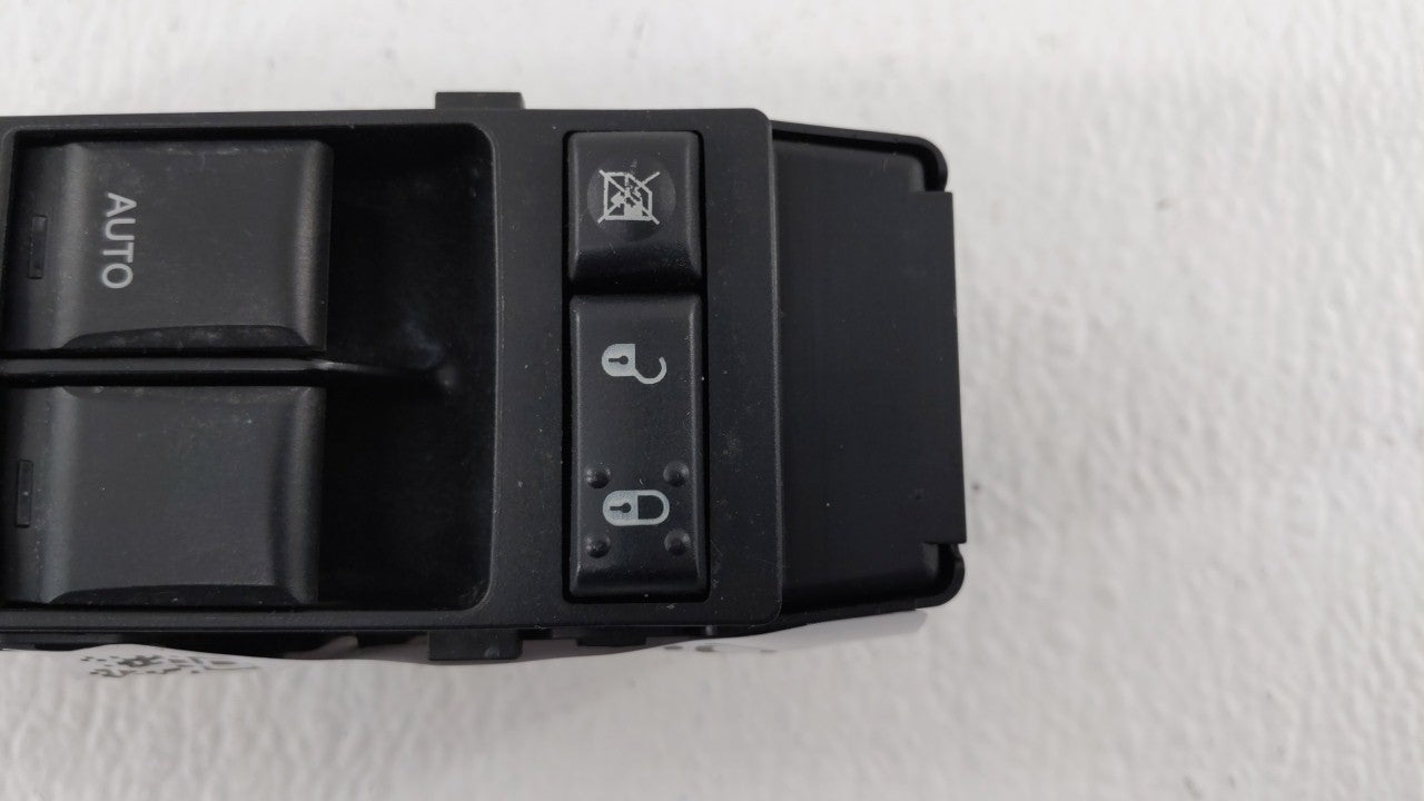 2007-2010 Jeep Patriot Master Power Window Switch Replacement Driver Side Left P/N:56040691AD Fits 2007 2008 2009 2010 OEM Used Auto Parts - Oemusedautoparts1.com