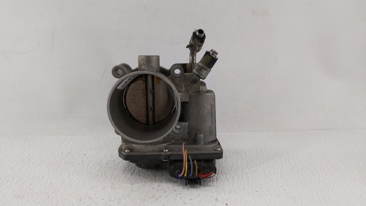 2014-2016 Kia Forte Throttle Body P/N:35100-2E400 Fits 2012 2013 2014 2015 2016 2018 2019 OEM Used Auto Parts - Oemusedautoparts1.com