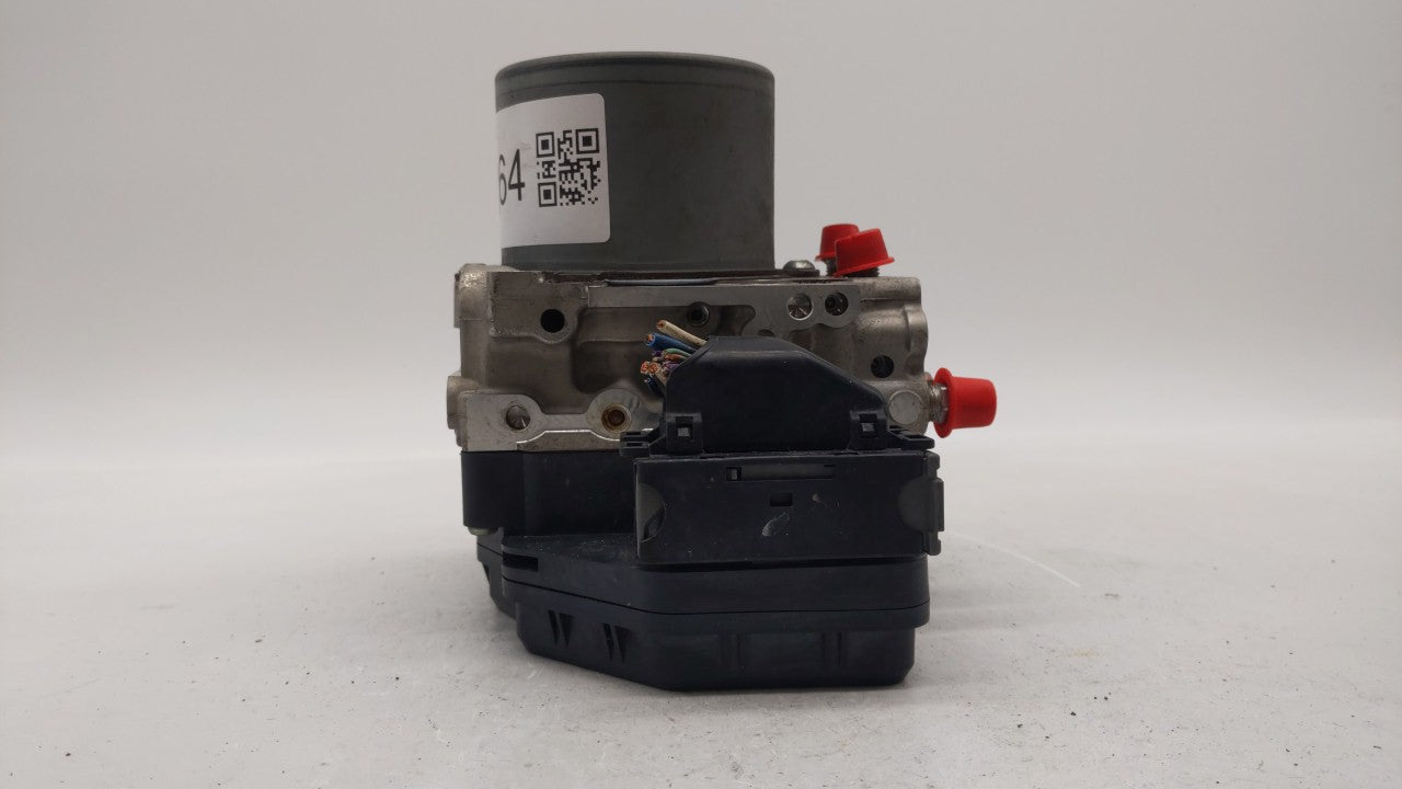 2012 Scion Xb ABS Pump Control Module Replacement P/N:89541-12821 44540-12511 Fits OEM Used Auto Parts - Oemusedautoparts1.com