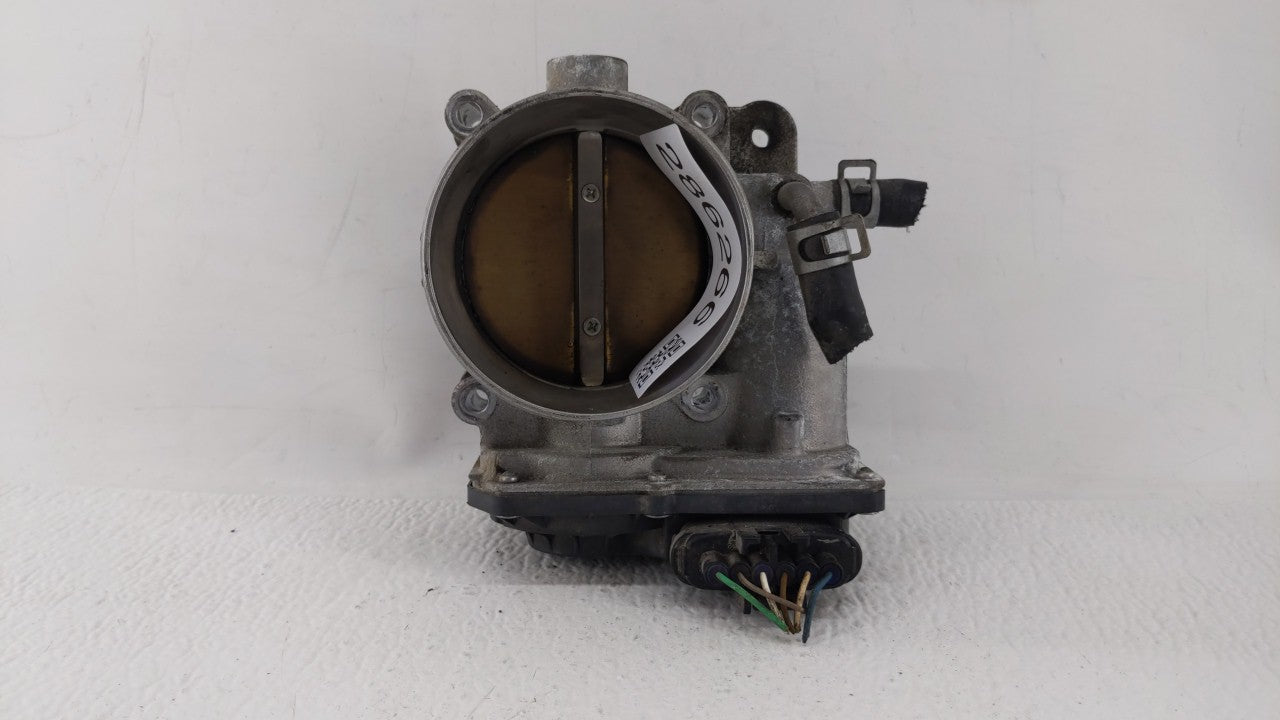 2012-2017 Hyundai Azera Throttle Body P/N:5312 7S14 5310 4P18 Fits 2012 2013 2014 2015 2016 2017 2018 OEM Used Auto Parts - Oemusedautoparts1.com