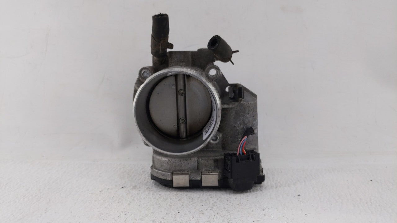 2011-2015 Kia Optima Throttle Body P/N:35100-2G700 Fits 2011 2012 2013 2014 2015 2016 OEM Used Auto Parts - Oemusedautoparts1.com