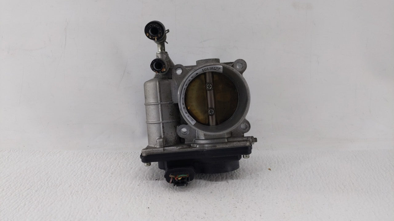 2008-2013 Infiniti G37 Throttle Body P/N:RME60-12 526-02 Fits OEM Used Auto Parts - Oemusedautoparts1.com