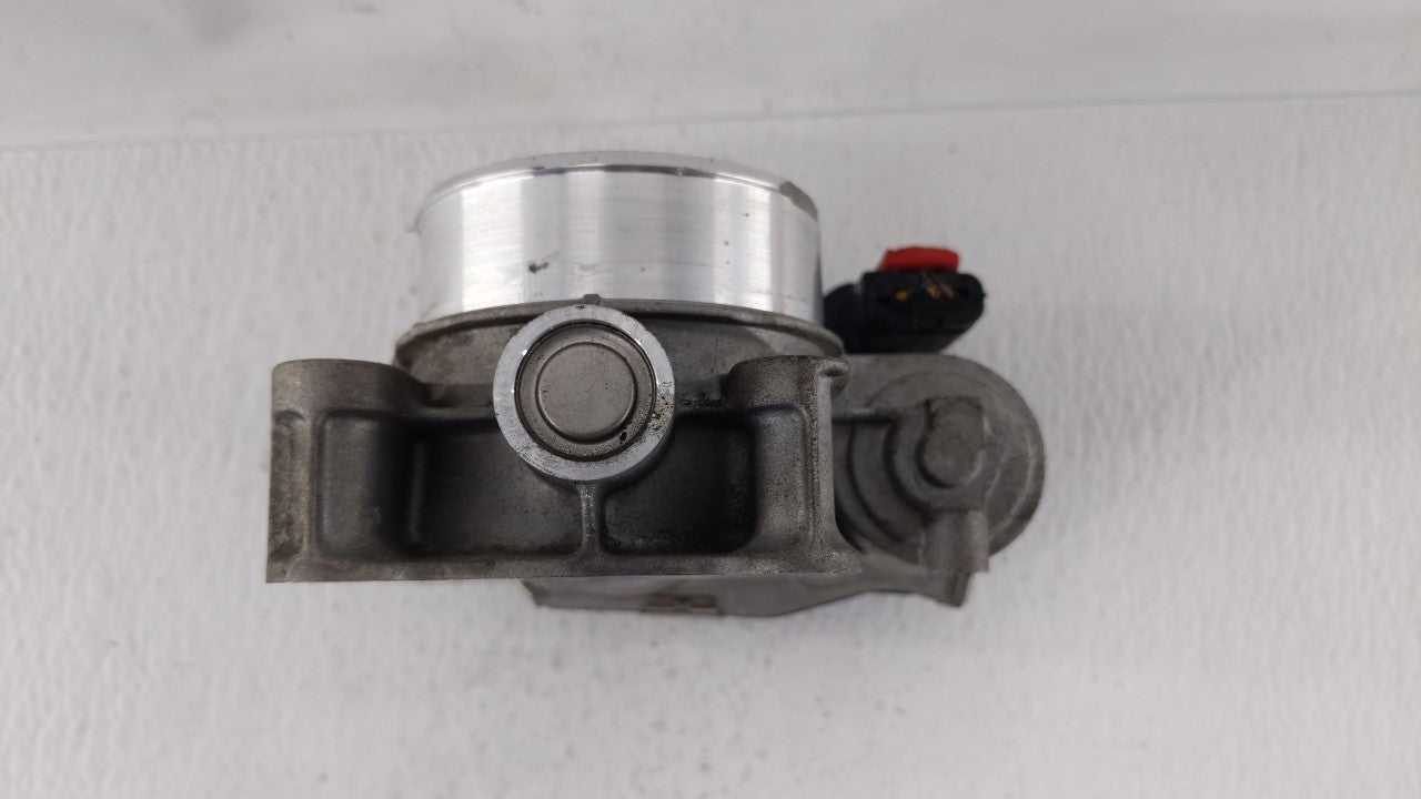 2014-2015 Chevrolet Impala Throttle Body P/N:12627217DA 12669073DA Fits 2013 2014 2015 2017 2018 OEM Used Auto Parts - Oemusedautoparts1.com