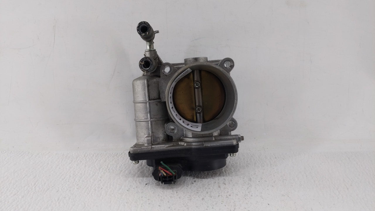 2008-2013 Infiniti G37 Throttle Body P/N:RME60-12 526-02 Fits OEM Used Auto Parts - Oemusedautoparts1.com