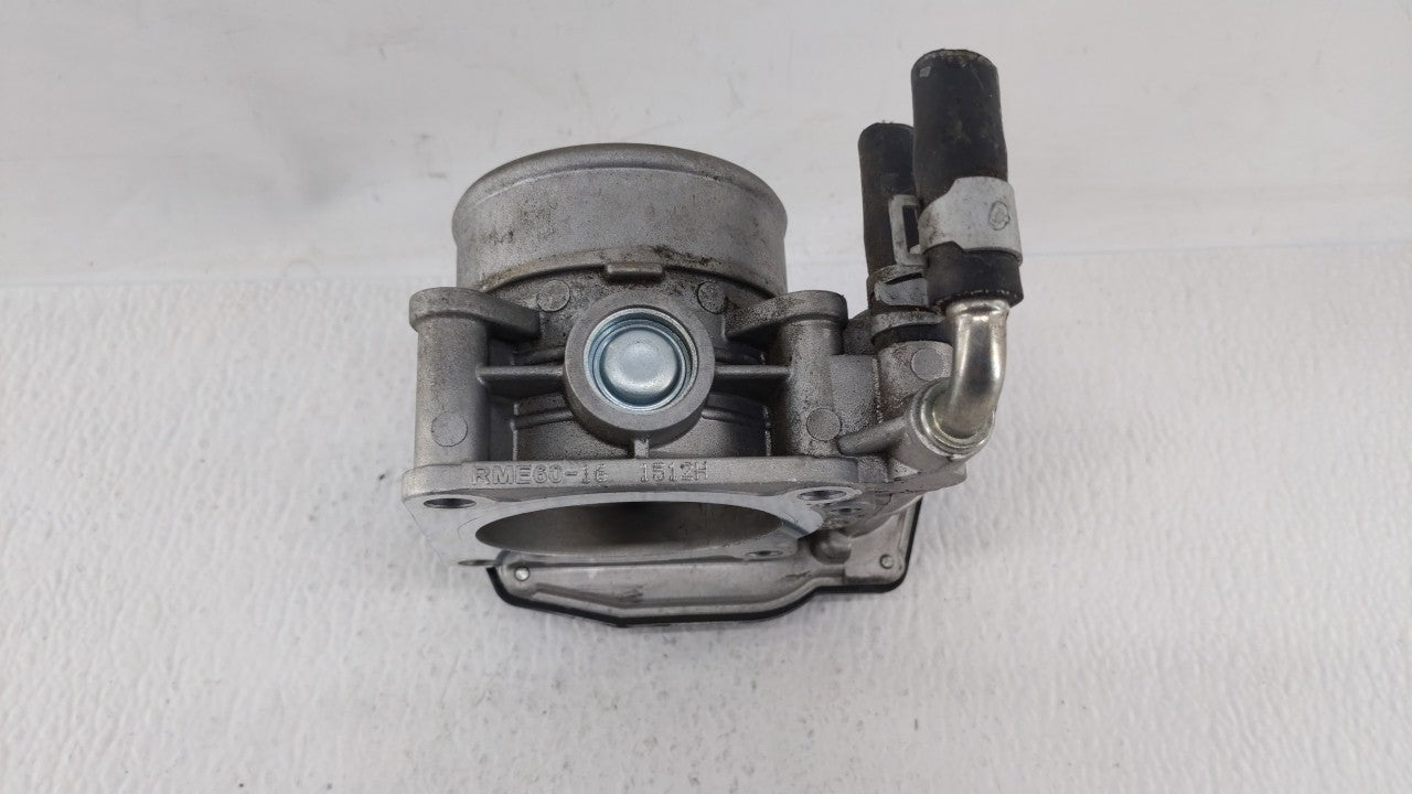 2008-2013 Infiniti G37 Throttle Body P/N:RME60-12 526-02 Fits OEM Used Auto Parts - Oemusedautoparts1.com