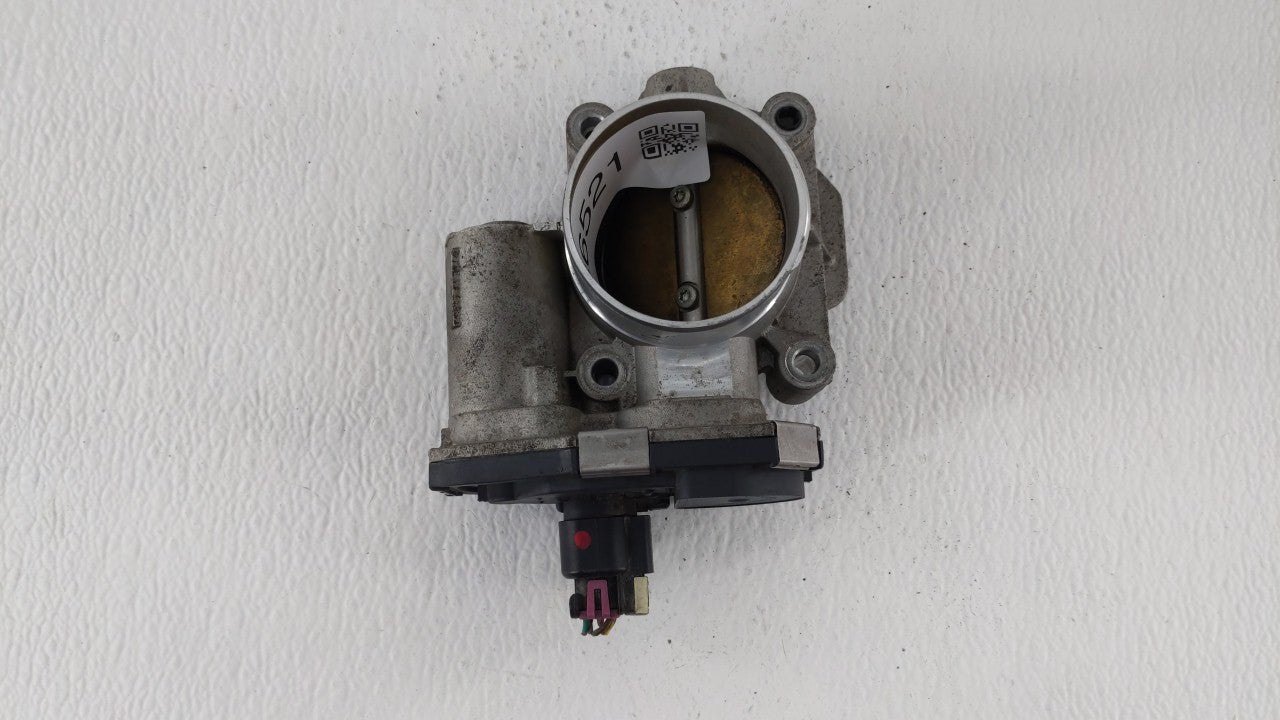 2008-2012 Chevrolet Malibu Throttle Body P/N:668AA 186AA Fits 2007 2008 2009 2010 2011 2012 OEM Used Auto Parts - Oemusedautoparts1.com