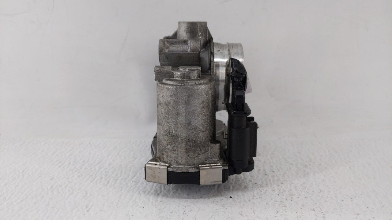 2016-2019 Chevrolet Malibu Throttle Body P/N:12659491BA 12671379AA Fits 2016 2017 2018 2019 OEM Used Auto Parts - Oemusedautoparts1.com