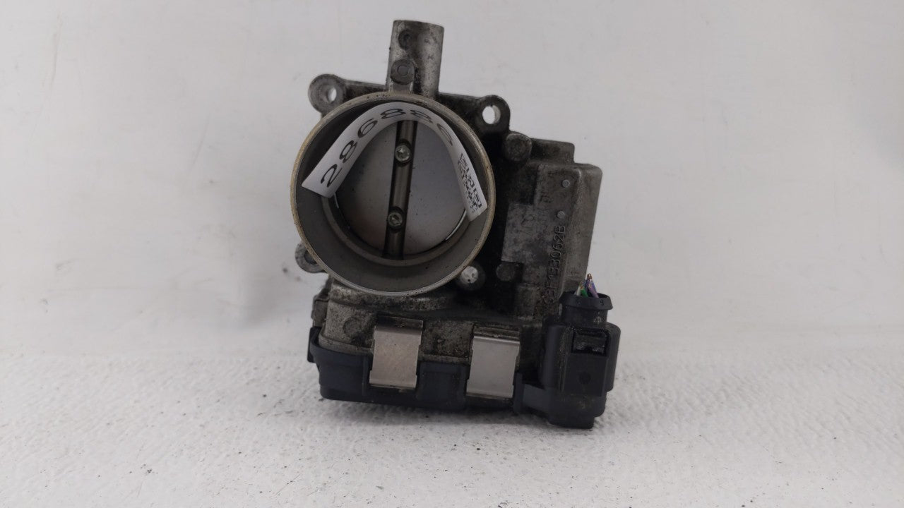 2013-2018 Volkswagen Jetta Throttle Body P/N:03F133062B Fits 2013 2014 2015 2016 2017 2018 OEM Used Auto Parts - Oemusedautoparts1.com