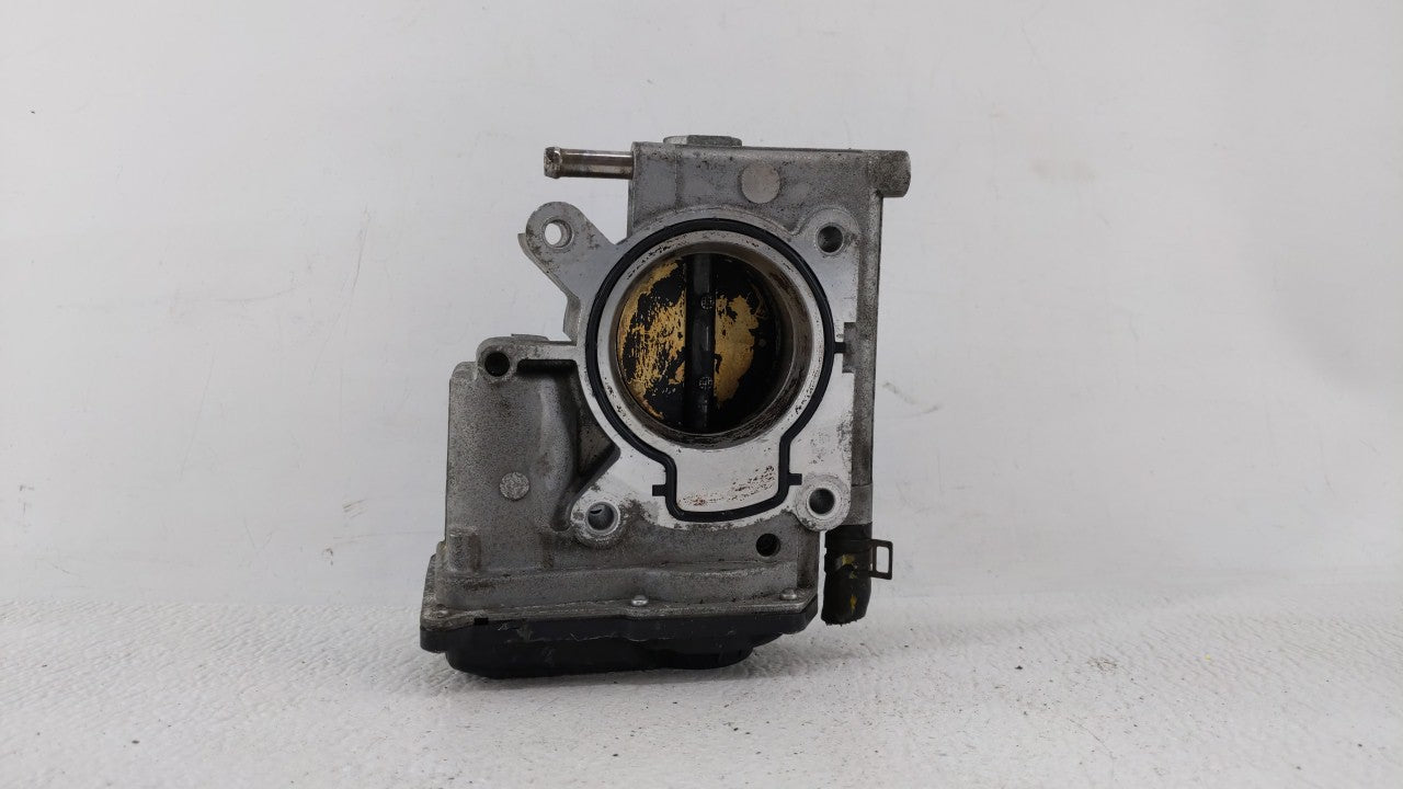 2008-2010 Mazda 5 Throttle Body P/N:L3R4 13 640 L3G2 13 640 A Fits 2006 2007 2008 2009 2010 2011 2012 2013 OEM Used Auto Parts - Oemusedautoparts1.com