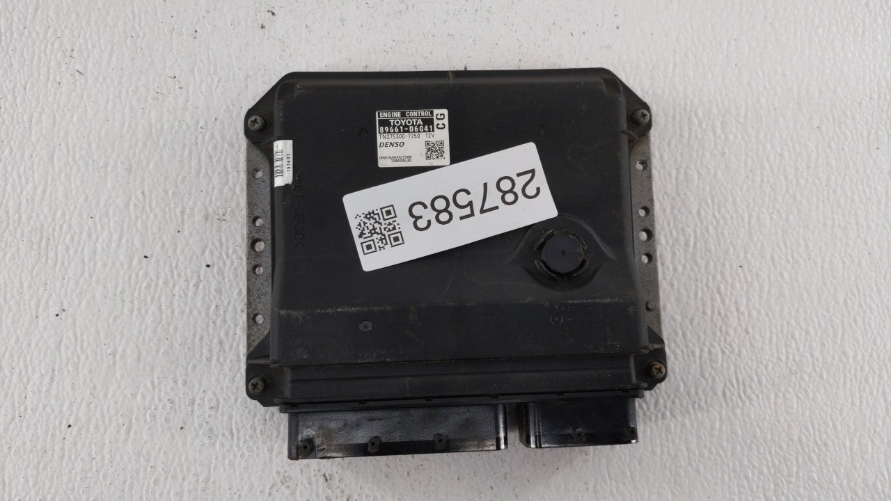 2008-2009 Toyota Camry PCM Engine Computer ECU ECM PCU OEM P/N:89661-06G41 89661-06G40 Fits 2008 2009 OEM Used Auto Parts - Oemusedautoparts1.com