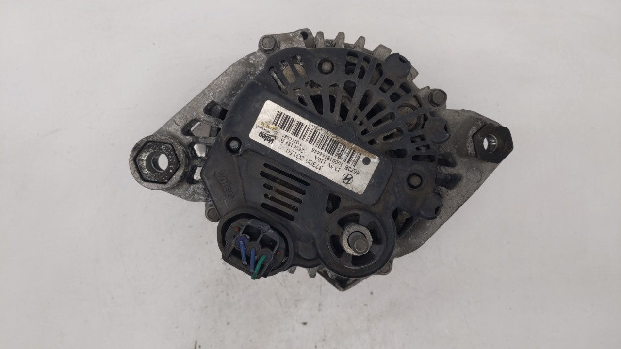 2011-2013 Hyundai Sonata Alternator Replacement Generator Charging Assembly Engine OEM P/N:37300-2G150 37300-2G500 Fits OEM Used Auto Parts - Oemusedautoparts1.com