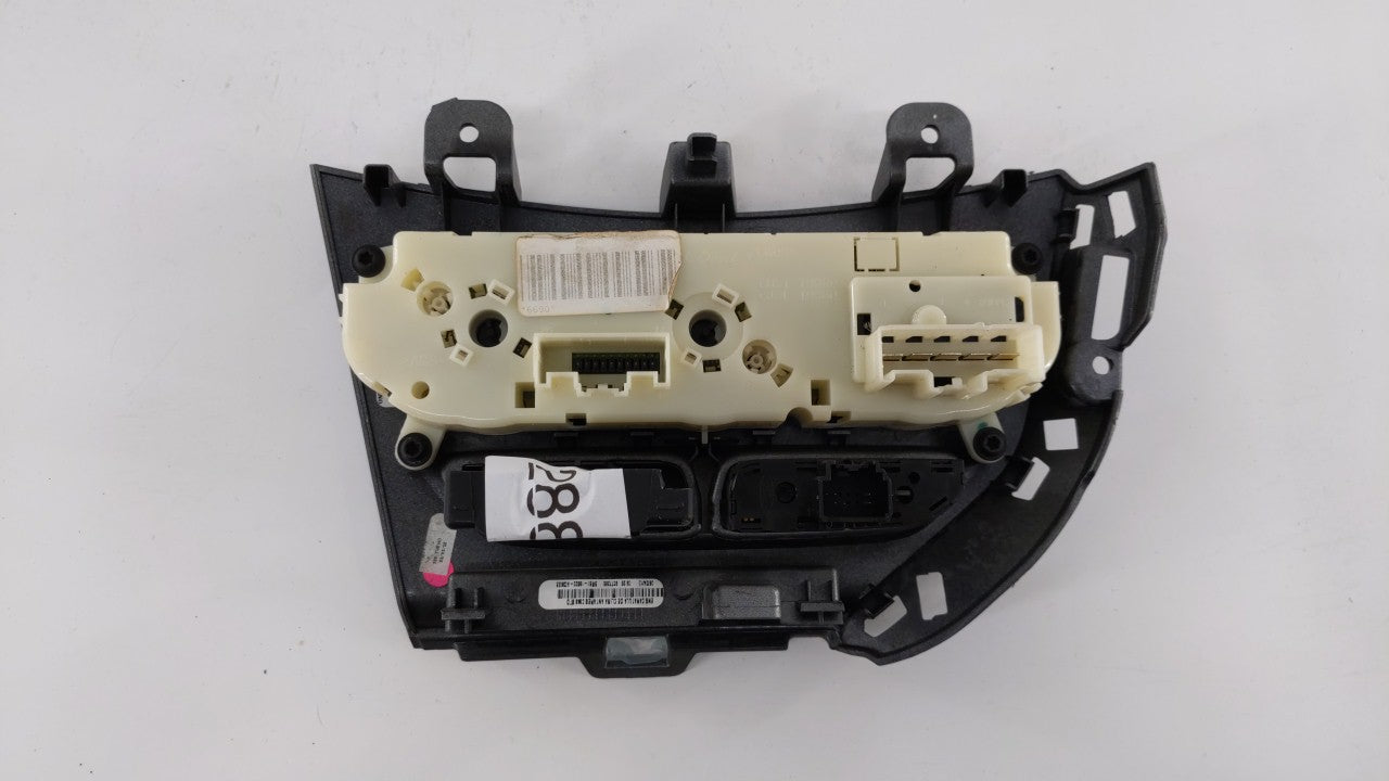 2012 Ford Focus Climate Control Module Temperature AC/Heater Replacement P/N:CM5T-19980-AE CM5T-19980-AC Fits OEM Used Auto Parts - Oemusedautoparts1.com