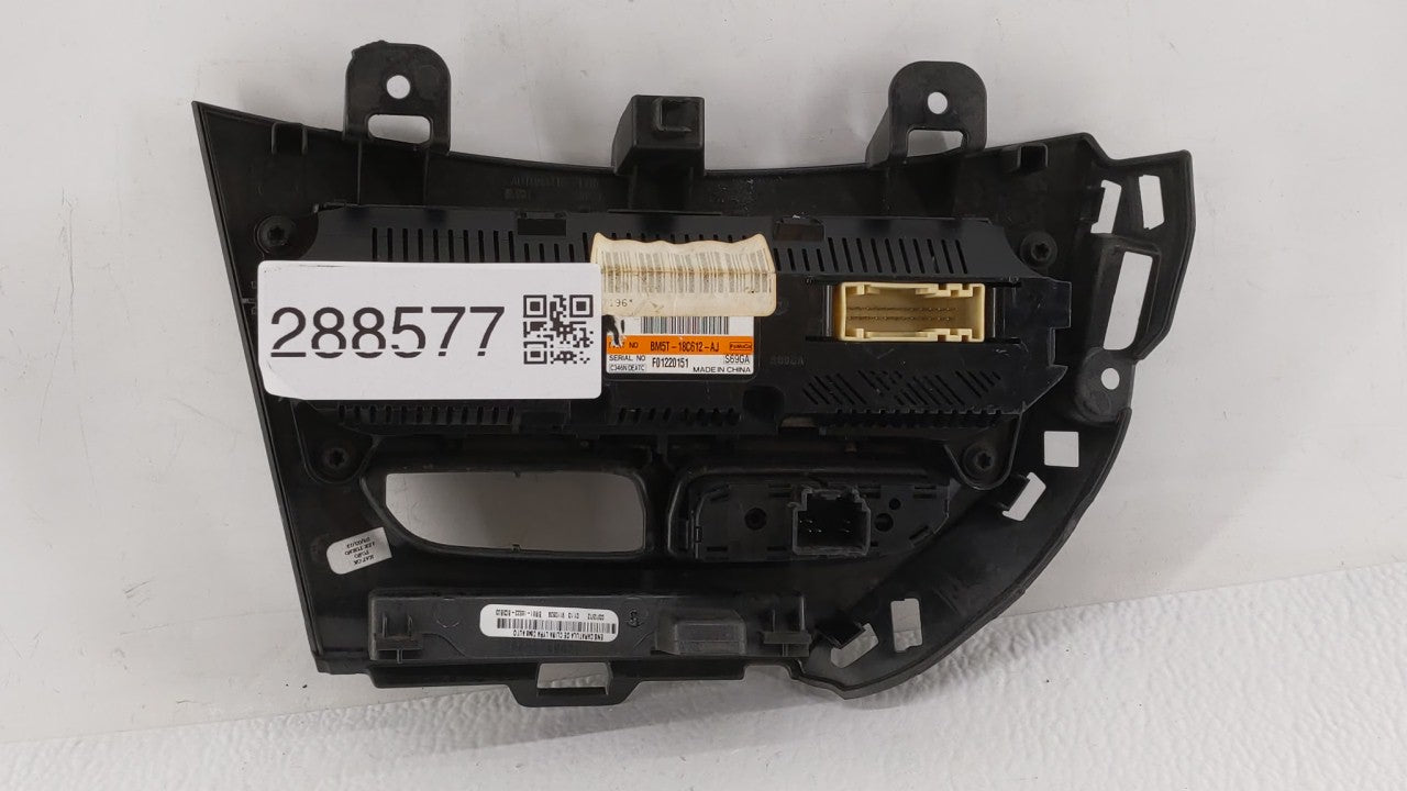 2012 Ford Focus Climate Control Module Temperature AC/Heater Replacement P/N:BM51-18522-BC BM5T-18C612-AJ Fits OEM Used Auto Parts - Oemusedautoparts1.com