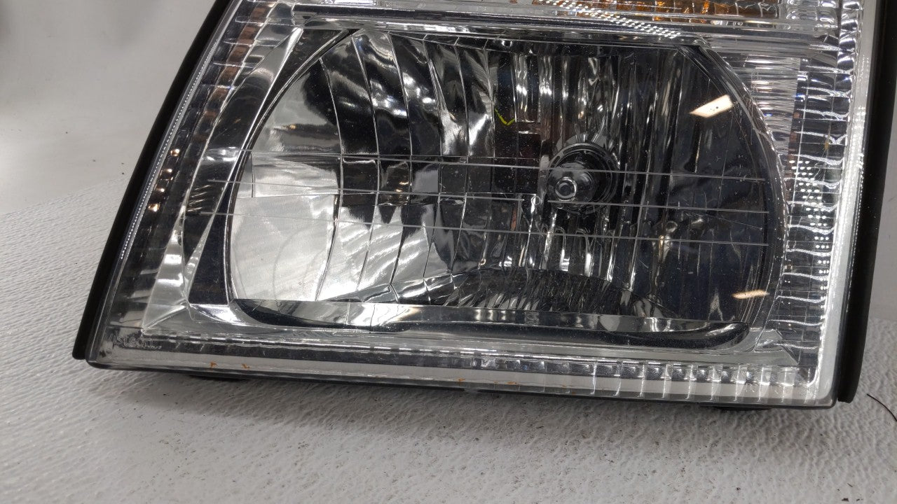 2003 Mercury Mountaineer Driver Left Oem Head Light Headlight Lamp - Oemusedautoparts1.com