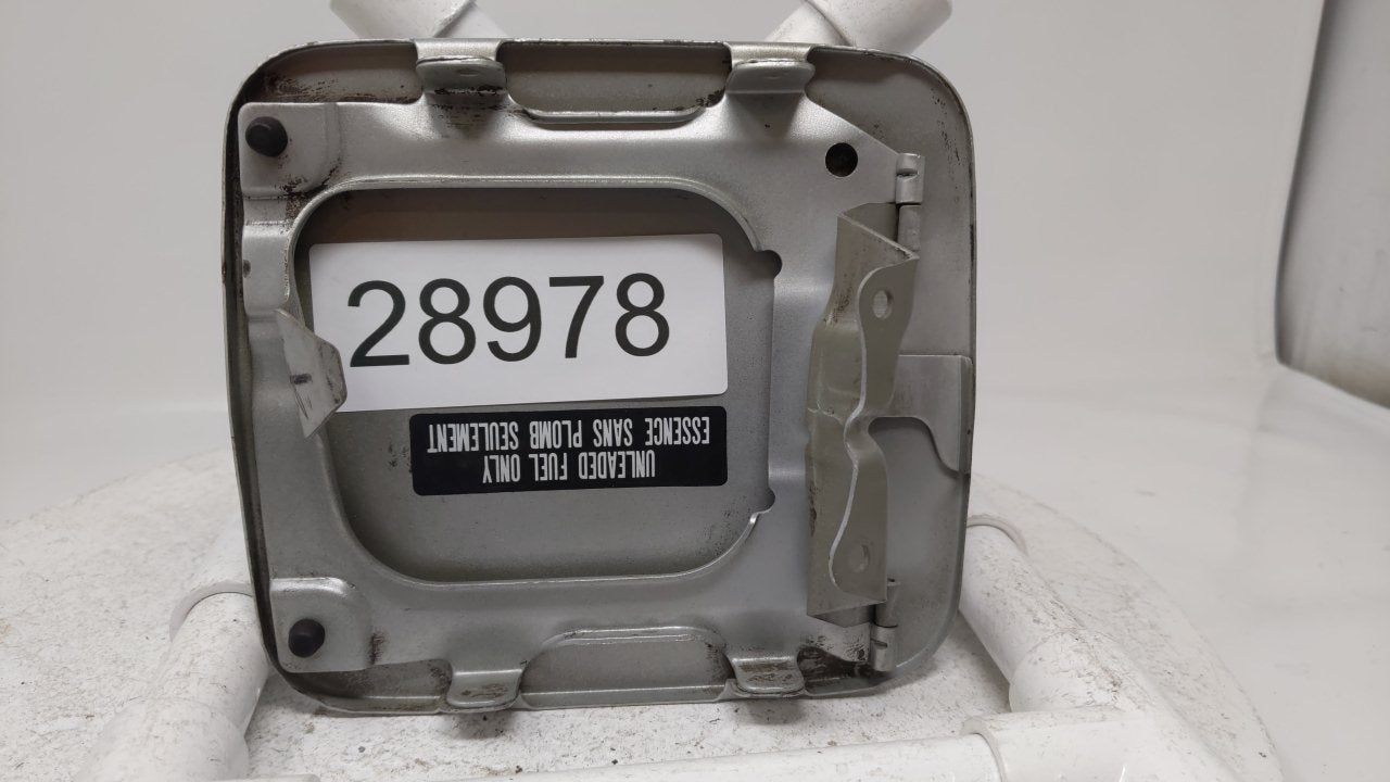 92 93 94 95 Mazda MPV Fuel Filler Door Lid Gas Tank Cover Cap OEM Silver 12U224 - Oemusedautoparts1.com