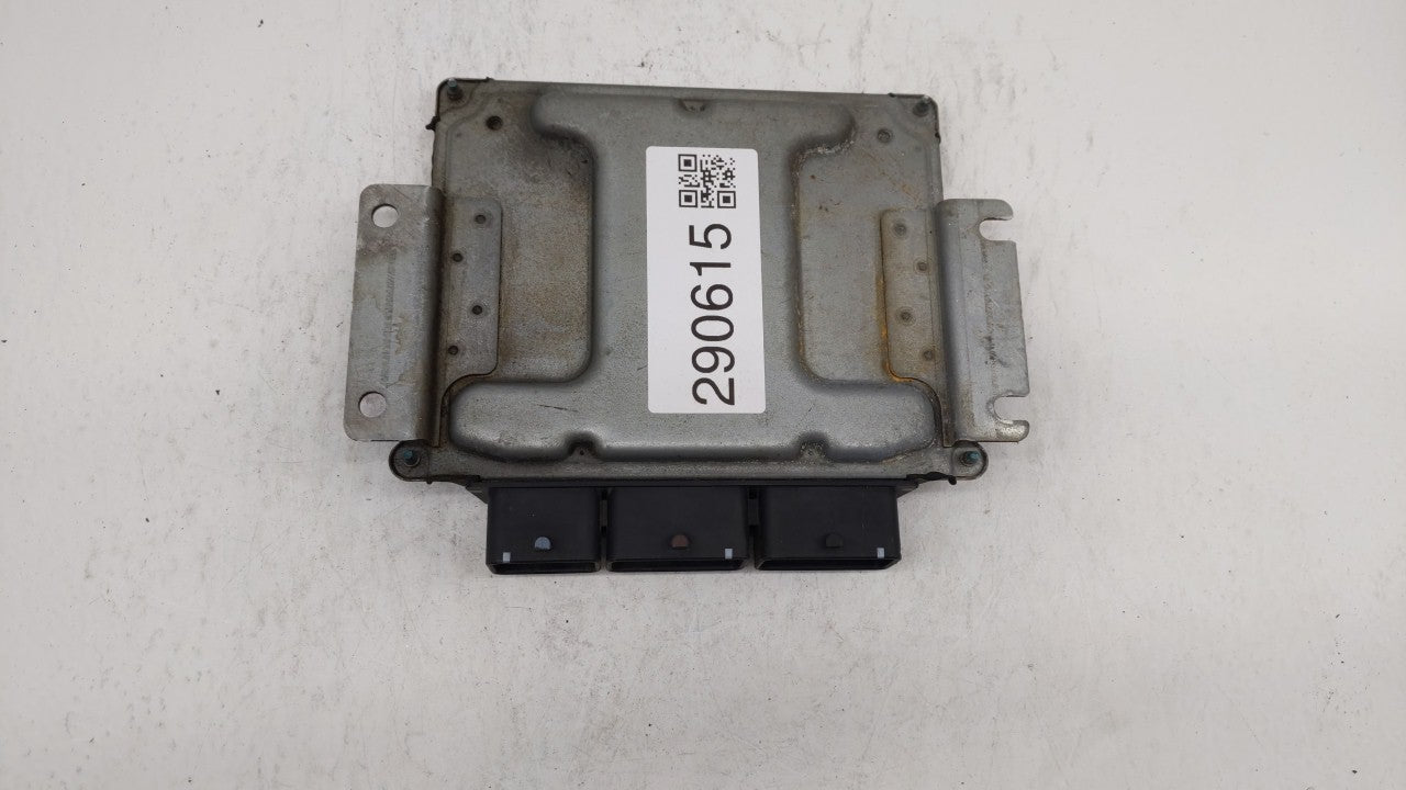 2013-2015 Nissan Sentra PCM Engine Computer ECU ECM PCU OEM P/N:BEM404-300 A1 NEC001-666 Fits 2013 2014 2015 OEM Used Auto Parts - Oemusedautoparts1.com