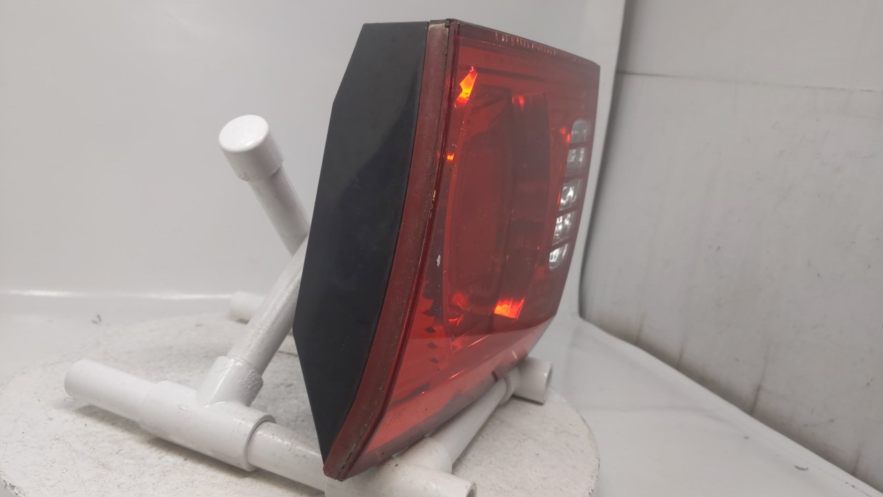 03 04 05 06 Kia Magentis Tail Lamp Side Lamp Right 15R426 - Oemusedautoparts1.com