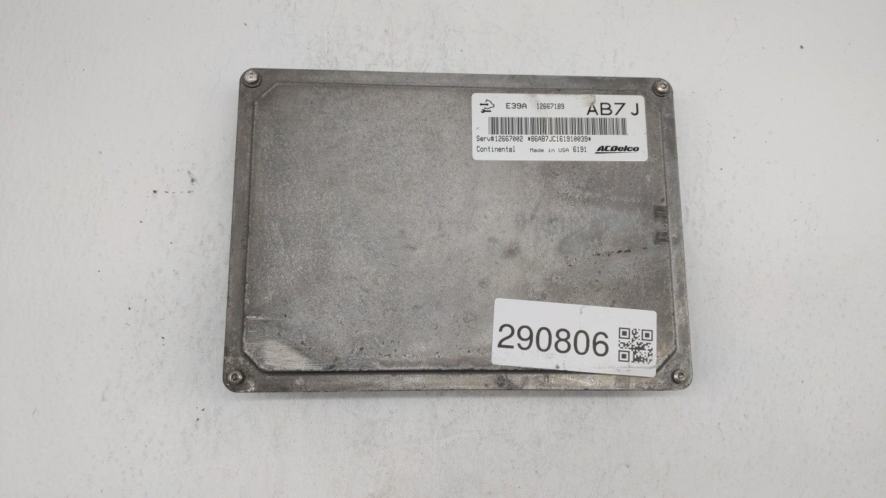 2017 Chevrolet Traverse PCM Engine Computer ECU ECM PCU OEM P/N:12666068 12667002 Fits 2018 2019 OEM Used Auto Parts - Oemusedautoparts1.com