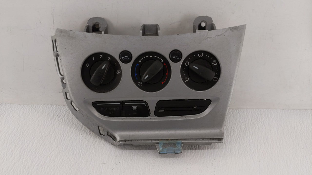 2013-2014 Ford Focus Climate Control Module Temperature AC/Heater Replacement P/N:CM5T-19980-AE CM5T-19980-AF Fits 2013 2014 OEM Used Auto Parts - Oemusedautoparts1.com