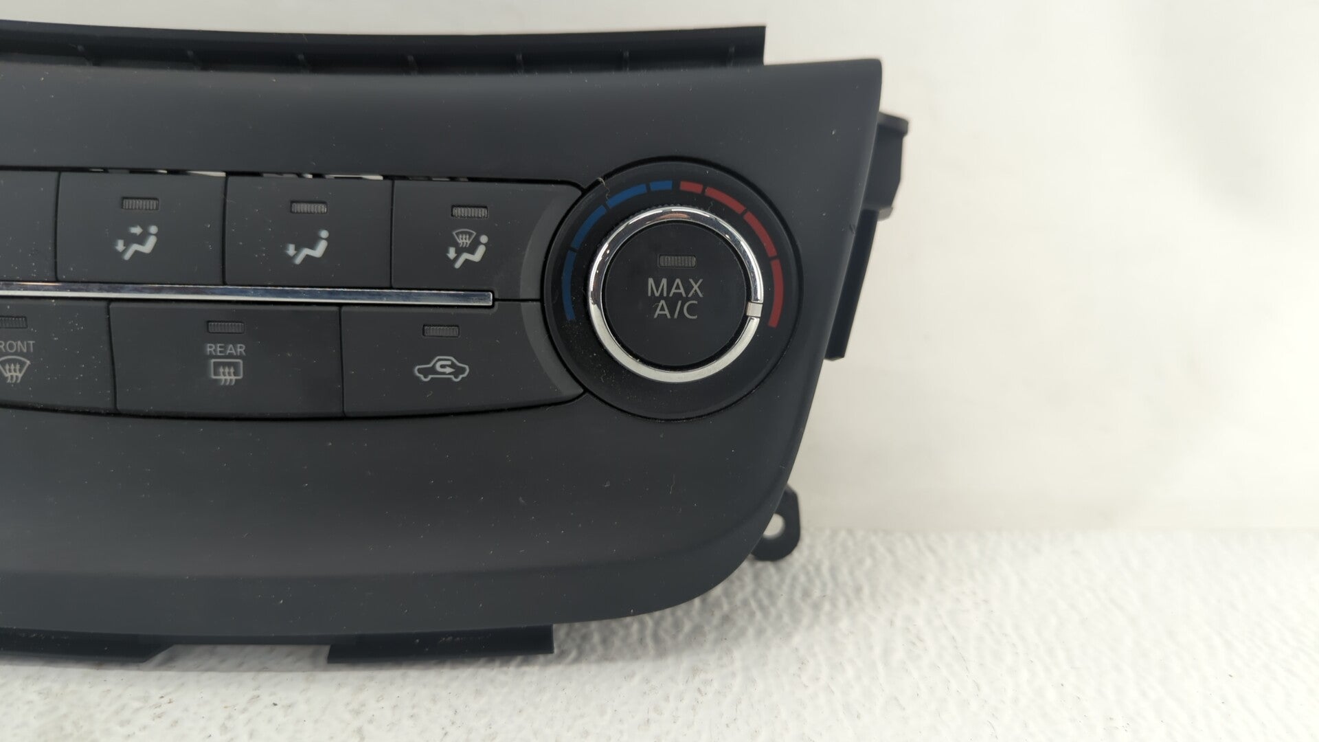 2015-2017 Nissan Sentra Climate Control Module Temperature AC/Heater Replacement P/N:275004AF2B 275004AT2A Fits 2015 2016 2017 OEM Used Auto Parts - Oemusedautoparts1.com