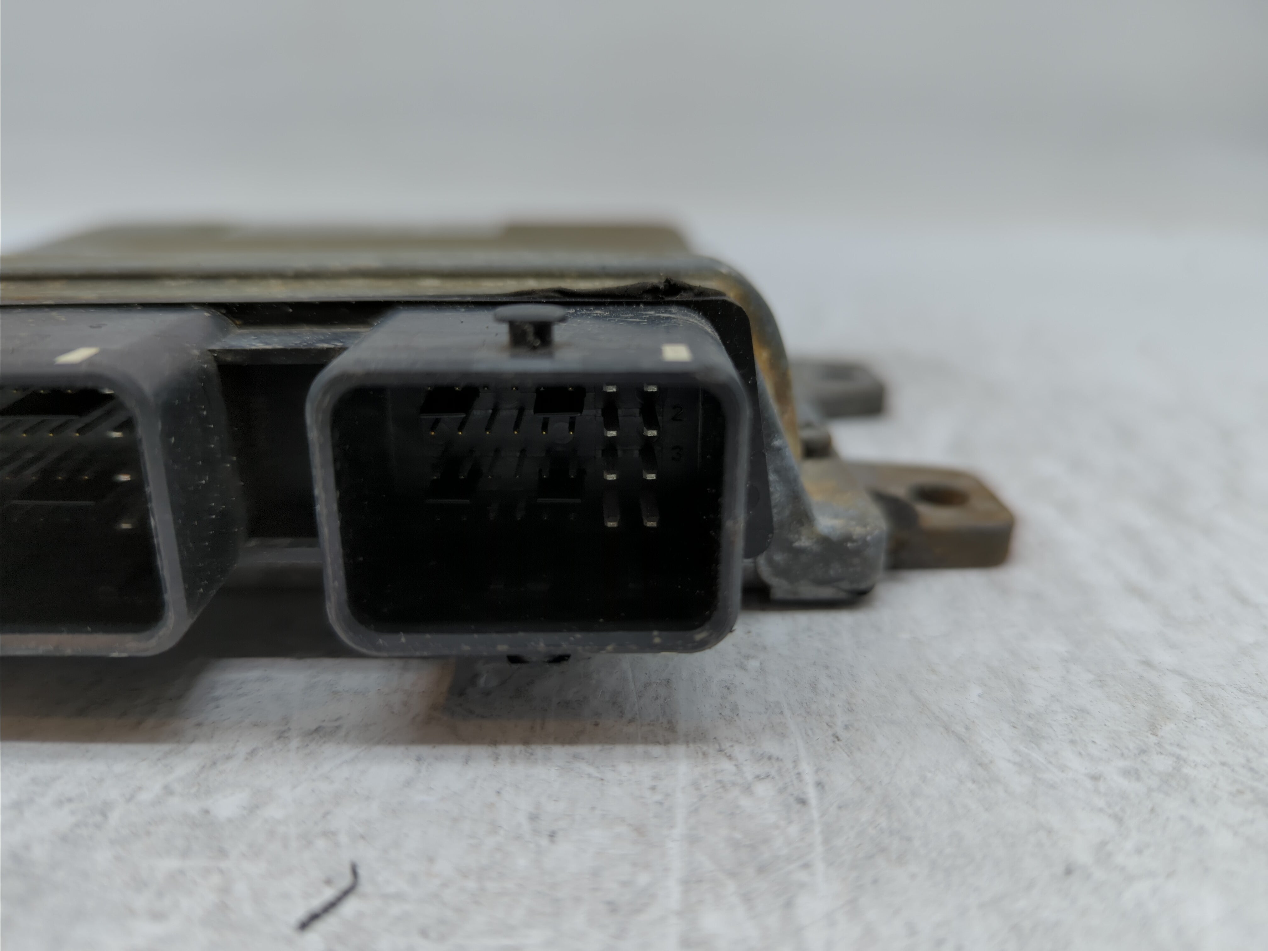 2011-2013 Nissan Altima PCM Engine Computer ECU ECM PCU OEM P/N:MEC114-100 MEC112-130 B1 Fits 2011 2012 2013 OEM Used Auto Parts - Oemusedautoparts1.com