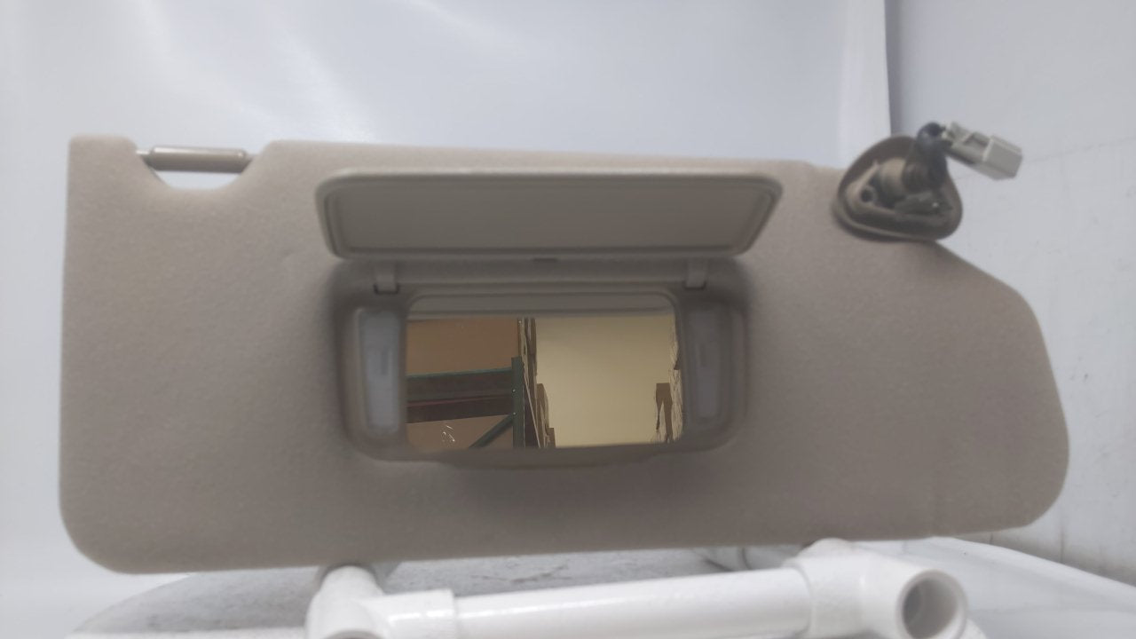 1998 Honda Accord Sun Visor Shade Replacement Passenger Right Mirror Fits OEM Used Auto Parts - Oemusedautoparts1.com