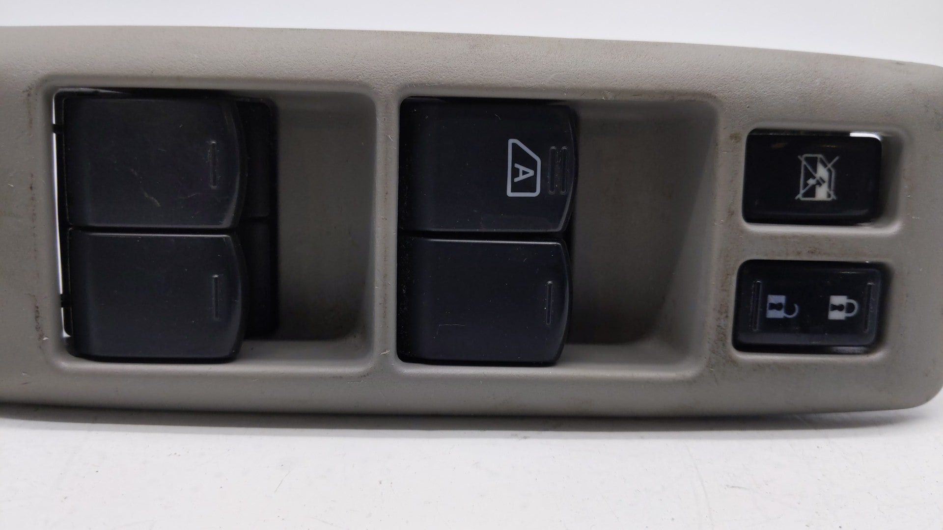 2011-2015 Nissan Rogue Master Power Window Switch Replacement Driver Side Left P/N:157589 Fits 2011 2012 2013 2014 2015 OEM Used Auto Parts - Oemusedautoparts1.com