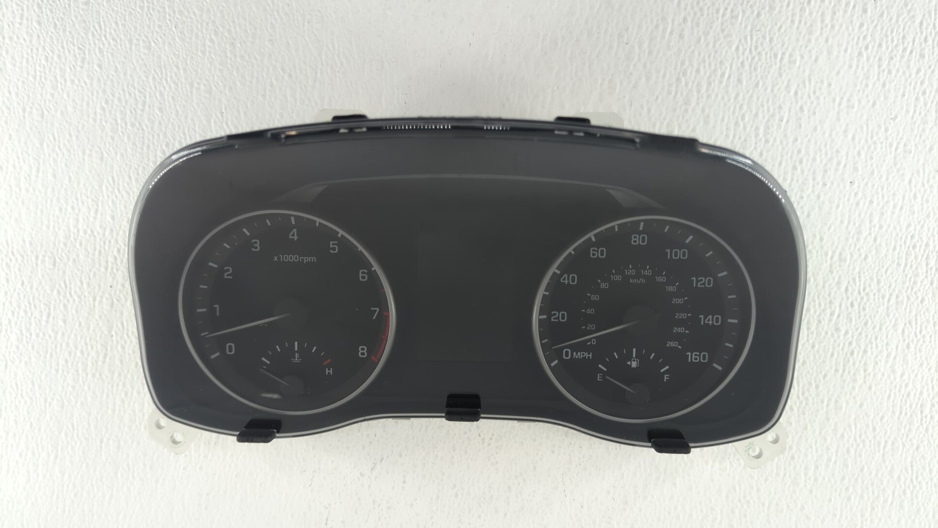 2017-2018 Hyundai Elantra Instrument Cluster Speedometer Gauges P/N:94001-F3011 94001-F3010 Fits 2017 2018 OEM Used Auto Parts - Oemusedautoparts1.com
