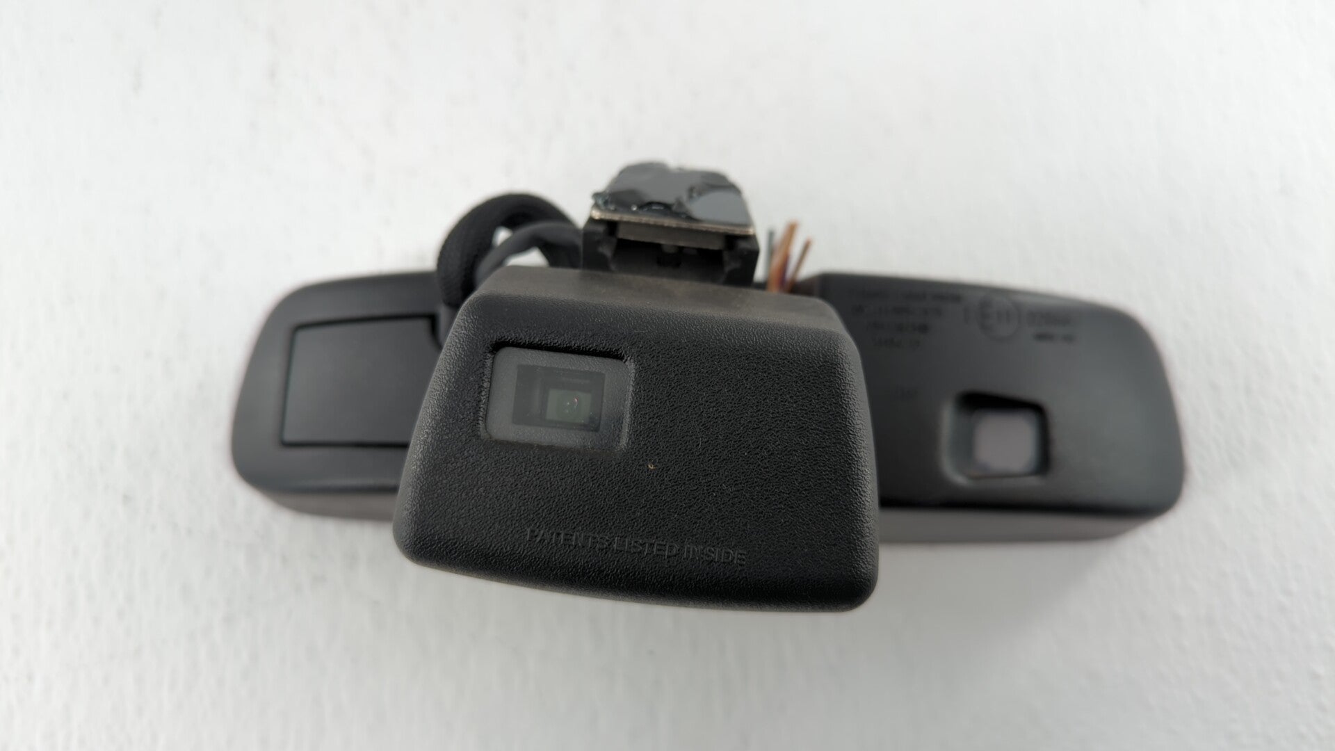 2010-2012 Chrysler Town & Country Interior Rear View Mirror Replacement OEM P/N:e11026130 55157457AC Fits 2010 2011 2012 OEM Used Auto Parts - Oemusedautoparts1.com