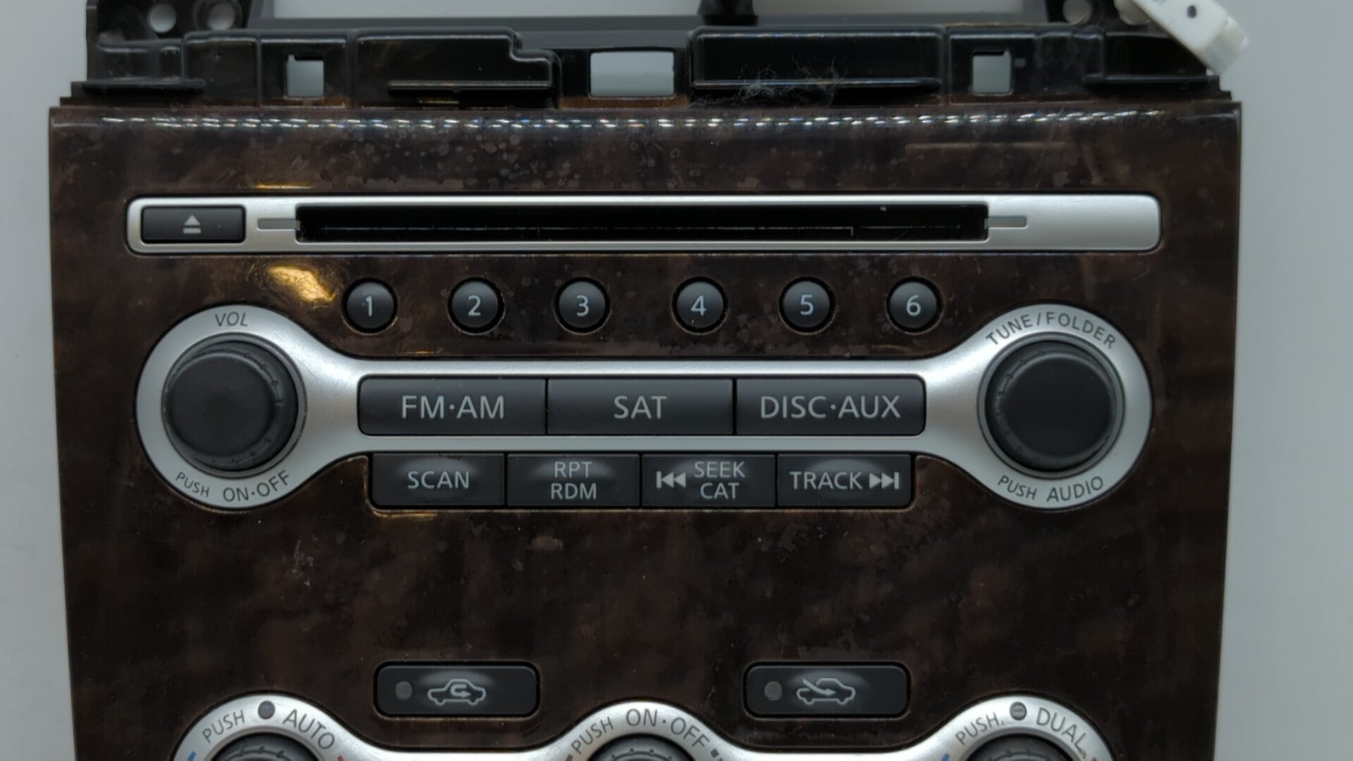 2011-2011 Nissan Maxima Radio Control Panel - Oemusedautoparts1.com