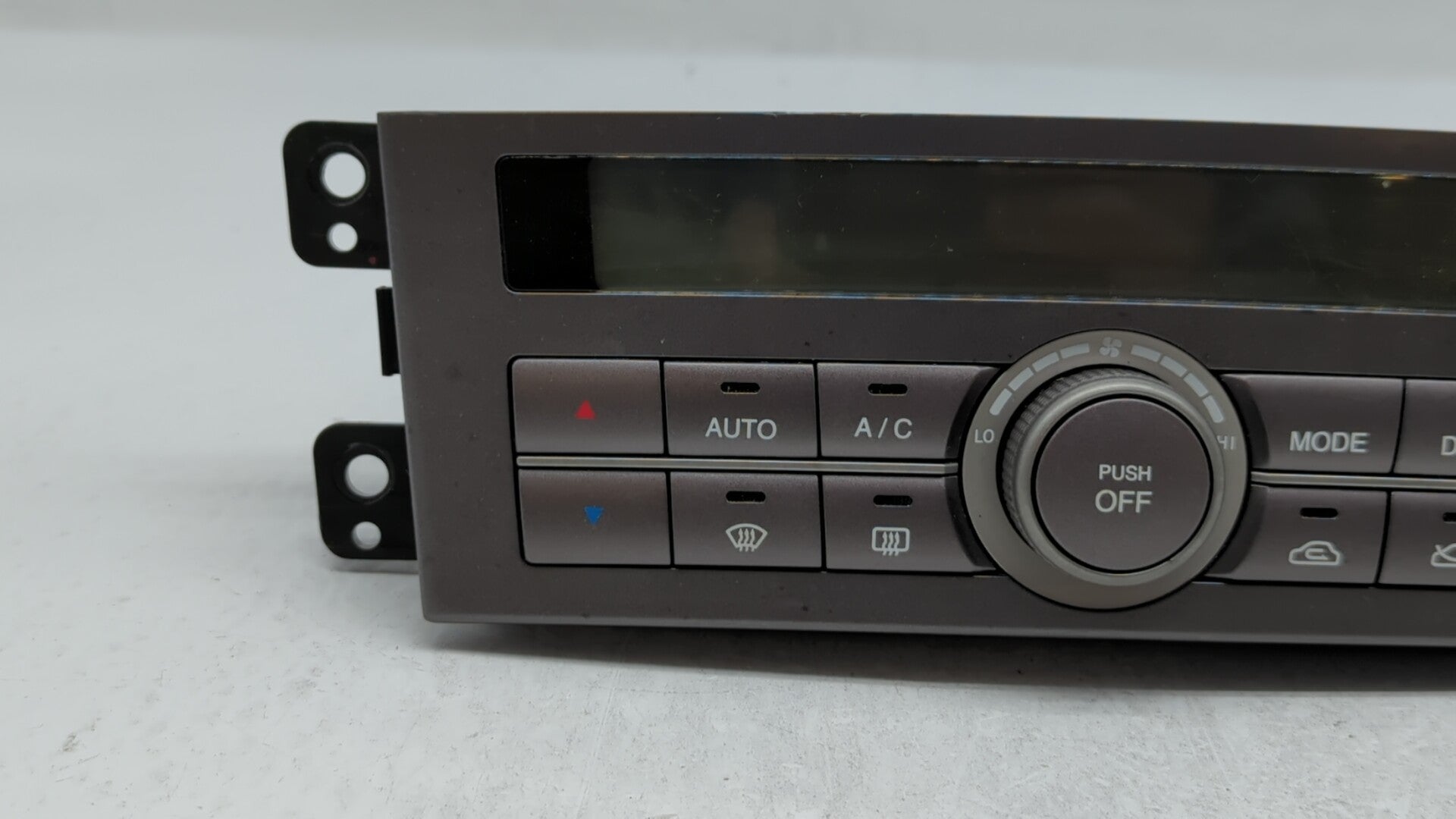 2008 Kia Amanti Climate Control Module Temperature AC/Heater Replacement P/N:97250-3F70395 97250-3F70494 Fits 2007 2009 OEM Used Auto Parts - Oemusedautoparts1.com