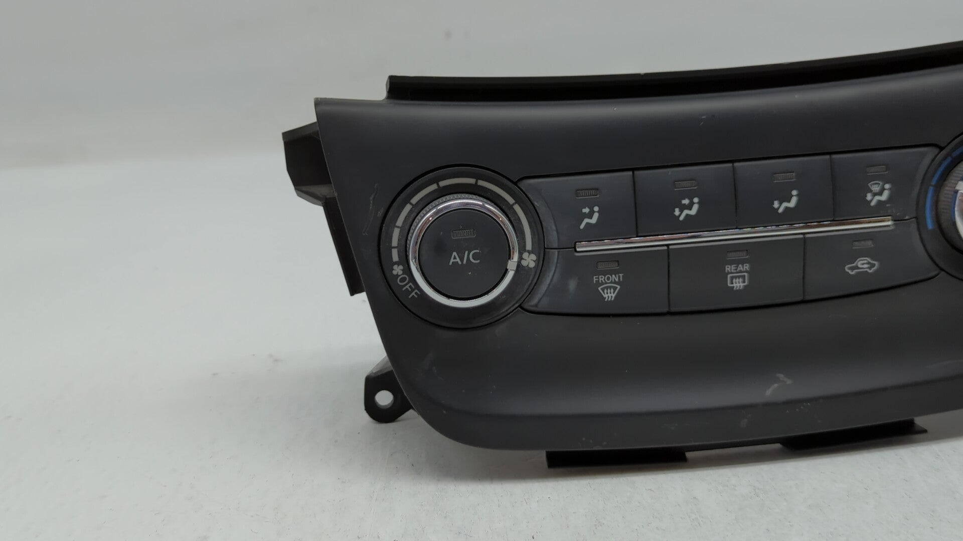 2015-2017 Nissan Sentra Climate Control Module Temperature AC/Heater Replacement P/N:275004AF2B 275004AT2A Fits 2015 2016 2017 OEM Used Auto Parts - Oemusedautoparts1.com