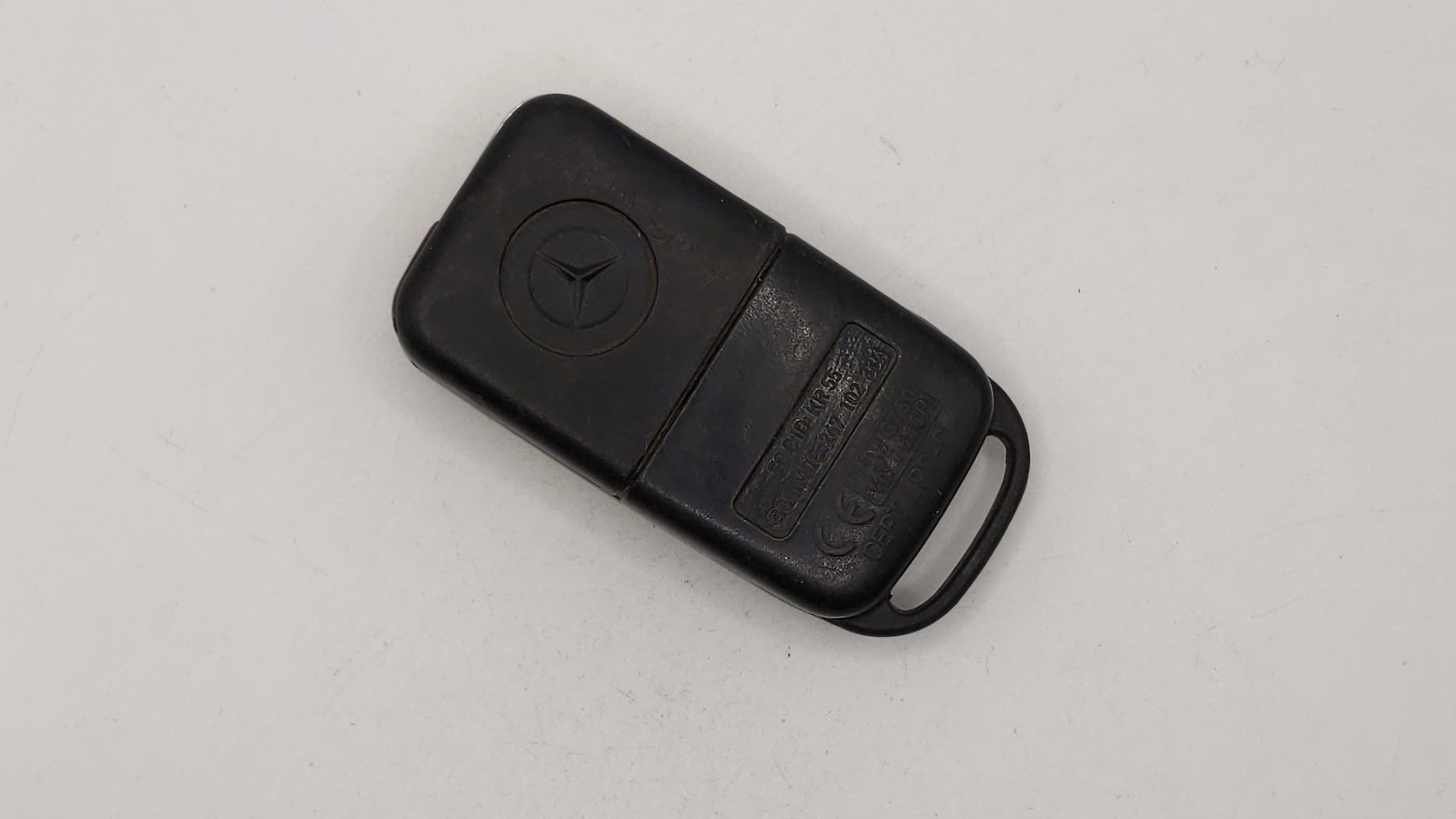 Mercedes-Benz Keyless Entry Remote Fob KR55  267102334 | 267 102 334  4 buttons - Oemusedautoparts1.com