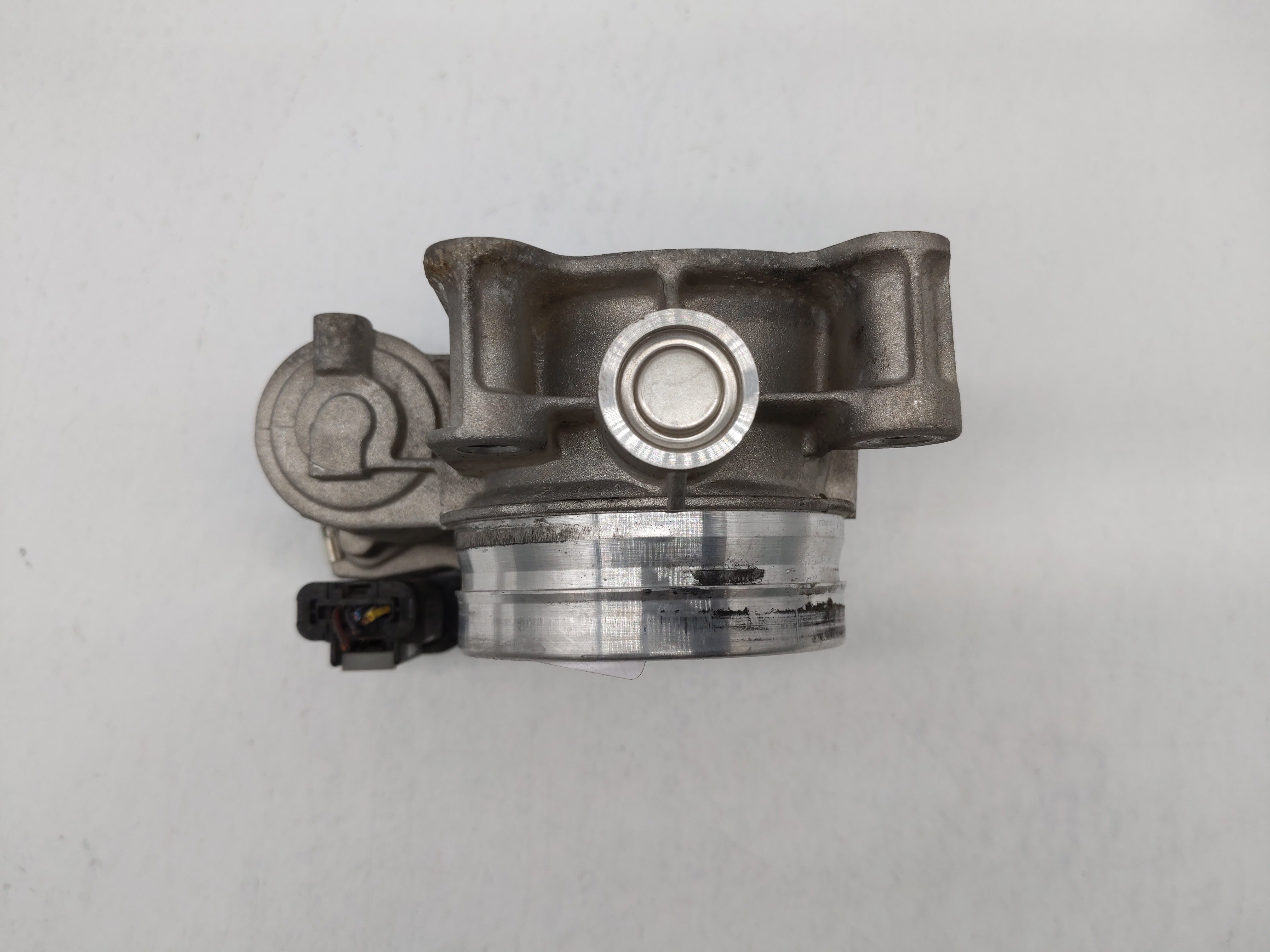 2018-2019 Chevrolet Equinox Throttle Body P/N:12670837AA 12681472AA Fits 2013 2014 2015 2016 2017 2018 2019 OEM Used Auto Parts - Oemusedautoparts1.com