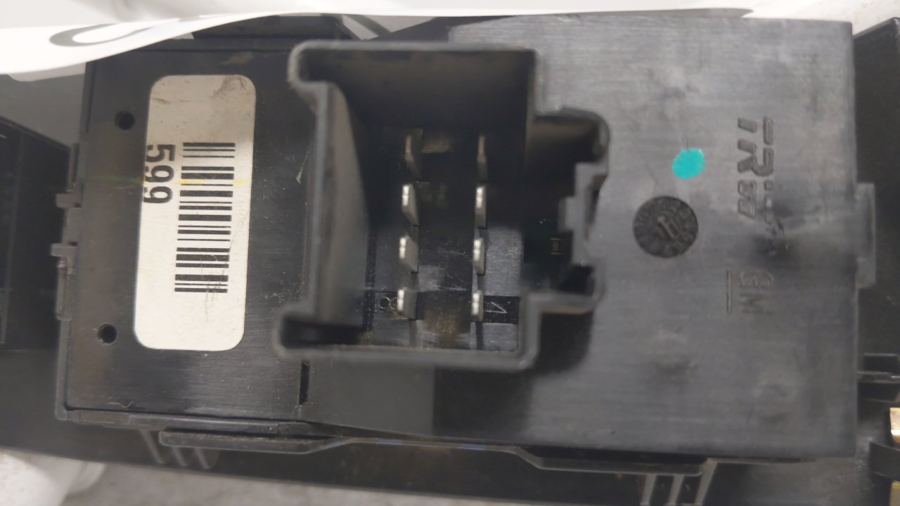 2010 Chevrolet Equinox Master Power Window Switch Replacement Driver Side Left Fits OEM Used Auto Parts - Oemusedautoparts1.com