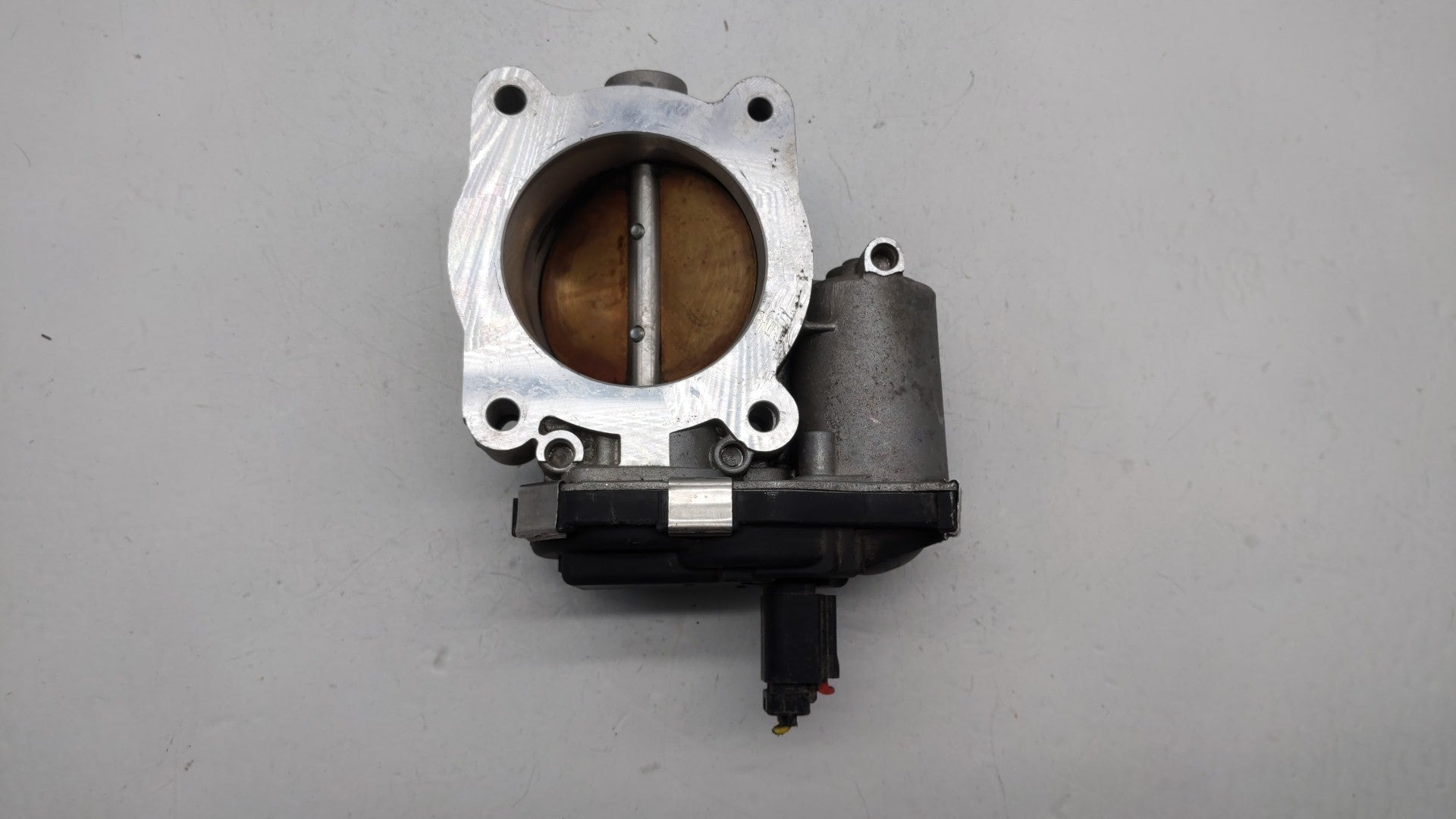 2016-2017 Chevrolet Equinox Throttle Body P/N:12669146AA 12670834AA Fits 2016 2017 OEM Used Auto Parts - Oemusedautoparts1.com