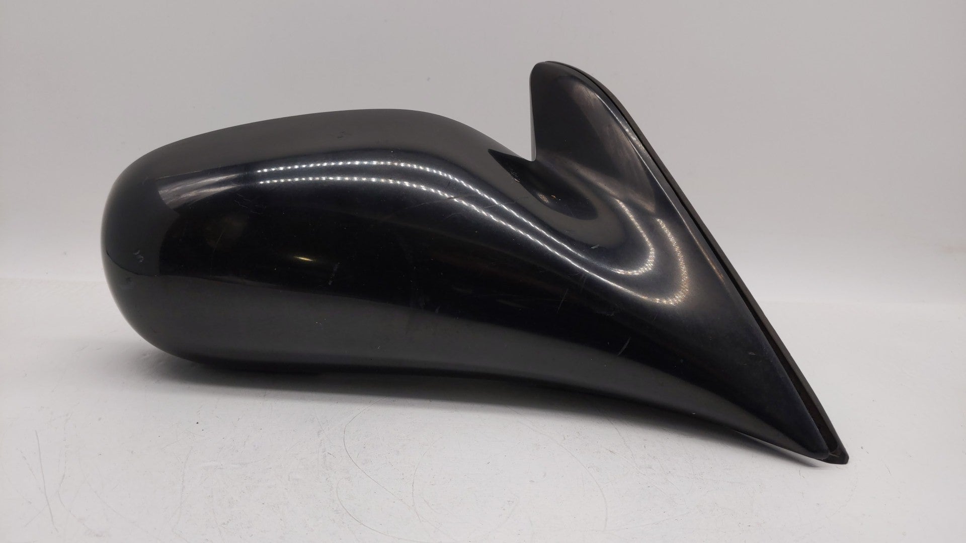 1998-2002 Chevrolet Prizm Passenger Right Side View Manual Door Mirror - Oemusedautoparts1.com