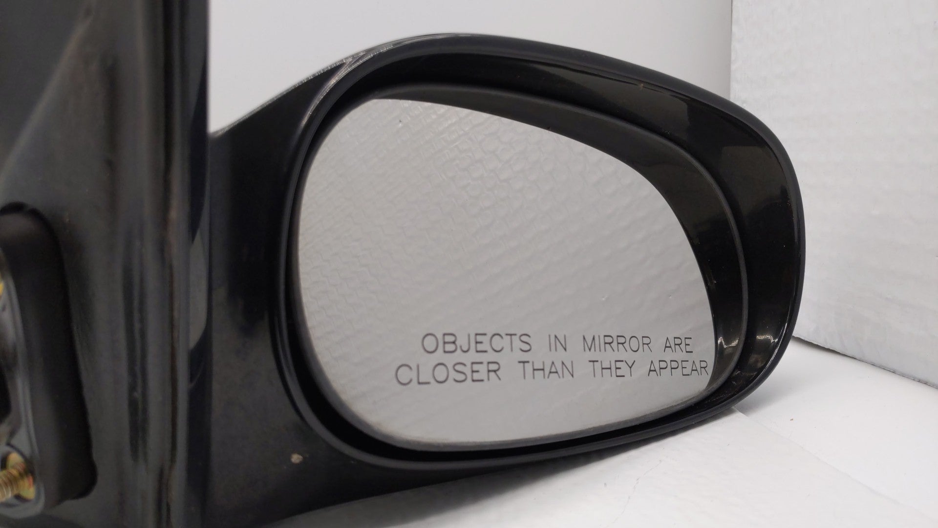 1998-2002 Chevrolet Prizm Passenger Right Side View Manual Door Mirror - Oemusedautoparts1.com