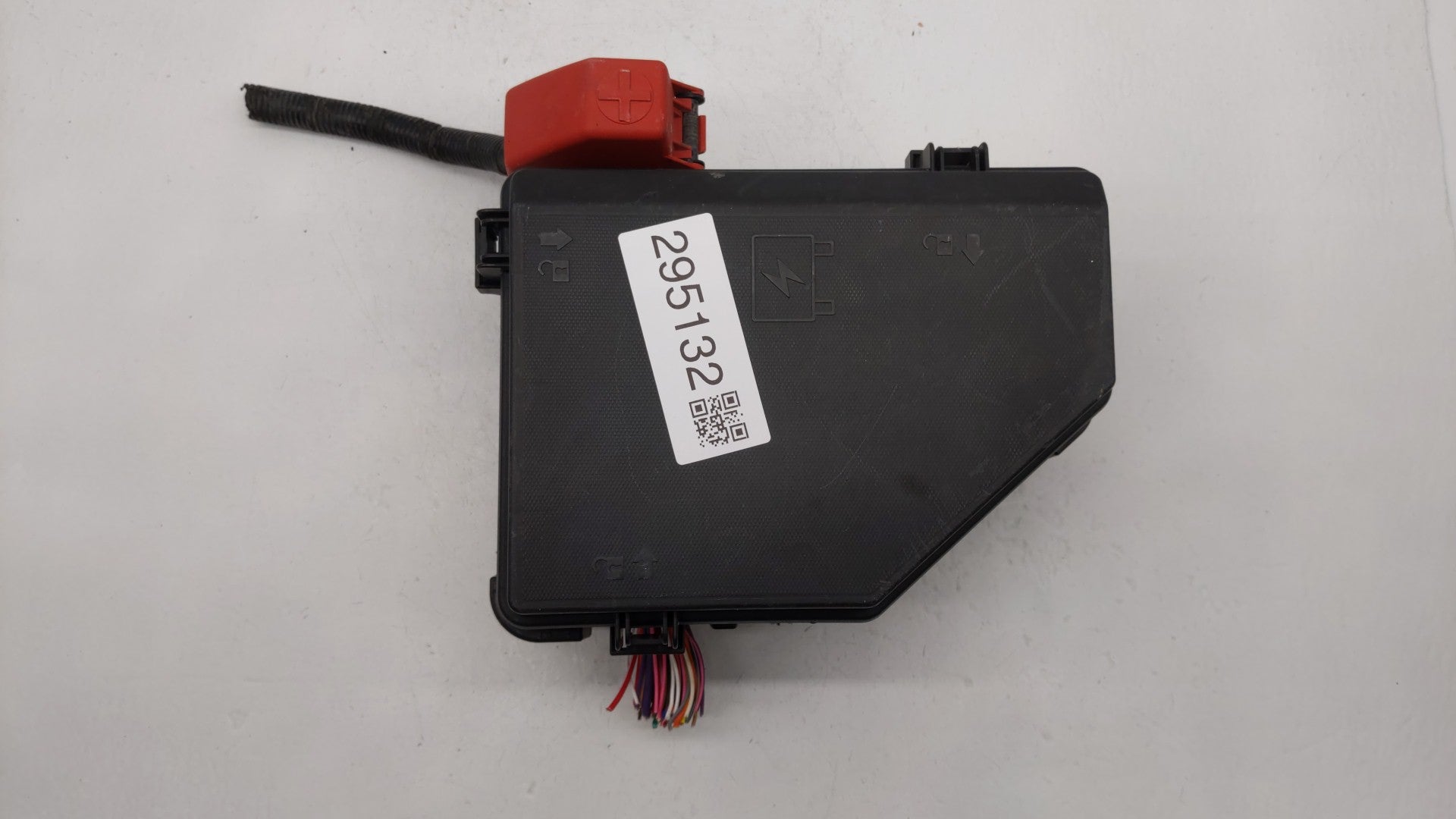 2012-2014 Ford Focus Fusebox Fuse Box Panel Relay Module P/N:P2294037 AV6T-141A142-AB Fits 2012 2013 2014 OEM Used Auto Parts - Oemusedautoparts1.com