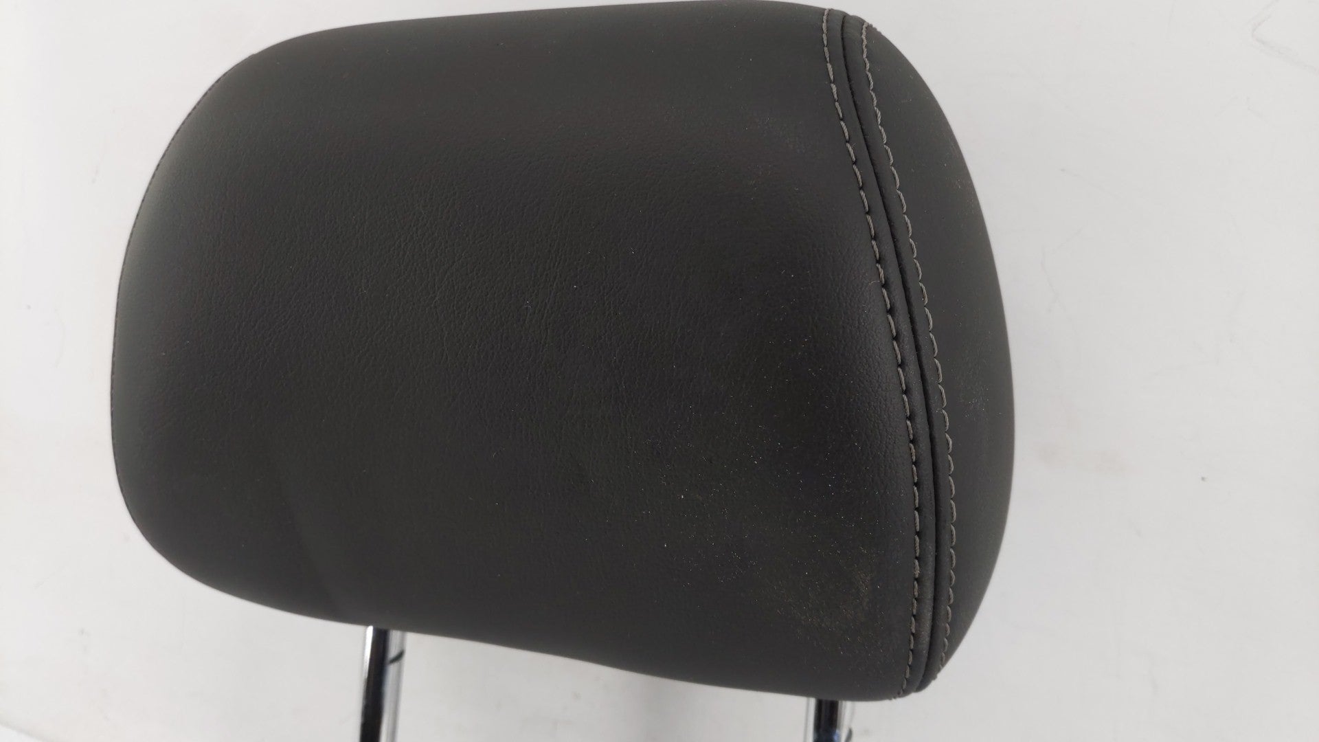 2013 Buick Verano Headrest Head Rest Rear Seat Fits OEM Used Auto Parts - Oemusedautoparts1.com