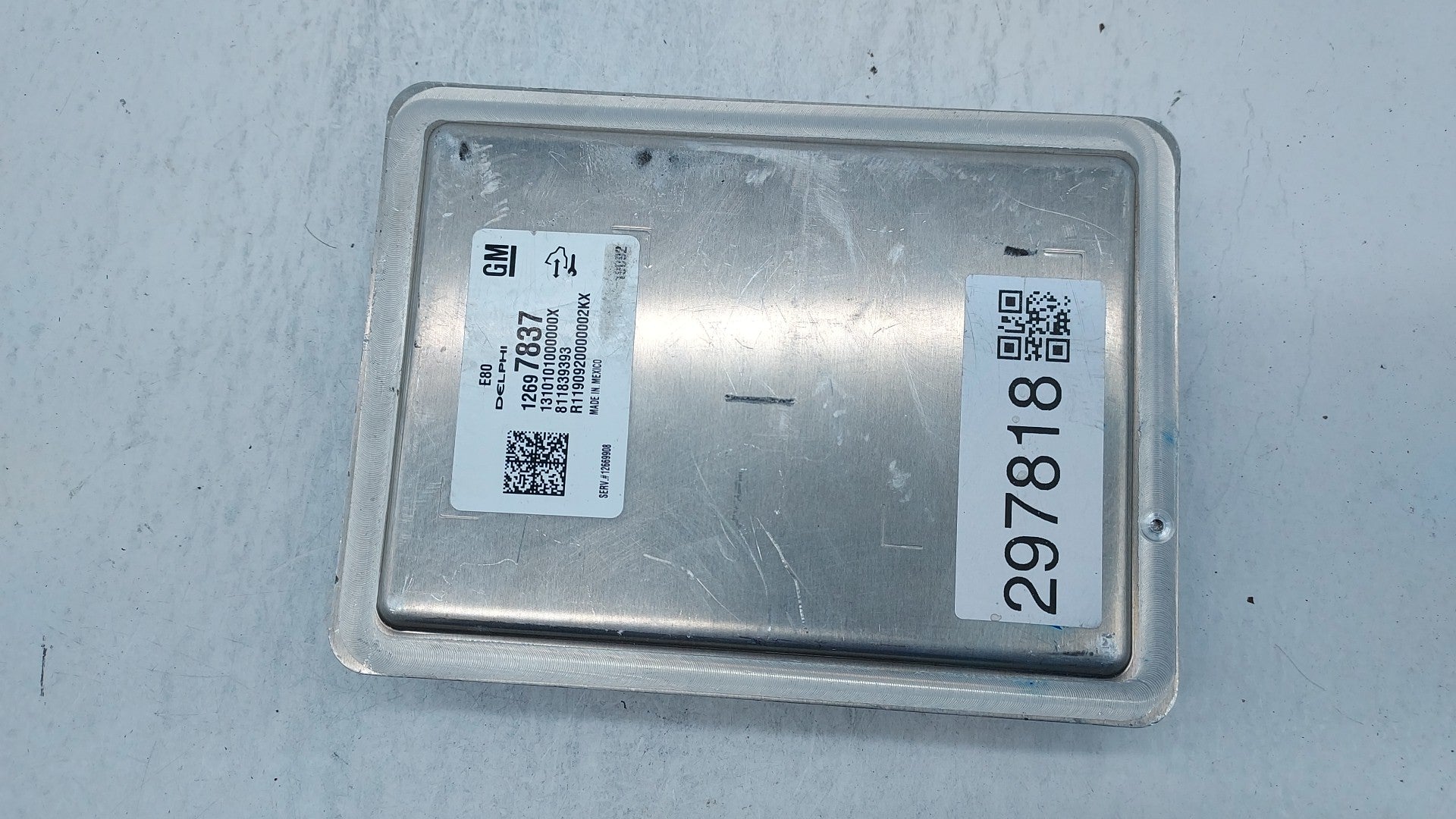 2018-2019 Chevrolet Equinox PCM Engine Computer ECU ECM PCU OEM P/N:12687467 12696201 Fits 2017 2018 2019 OEM Used Auto Parts - Oemusedautoparts1.com