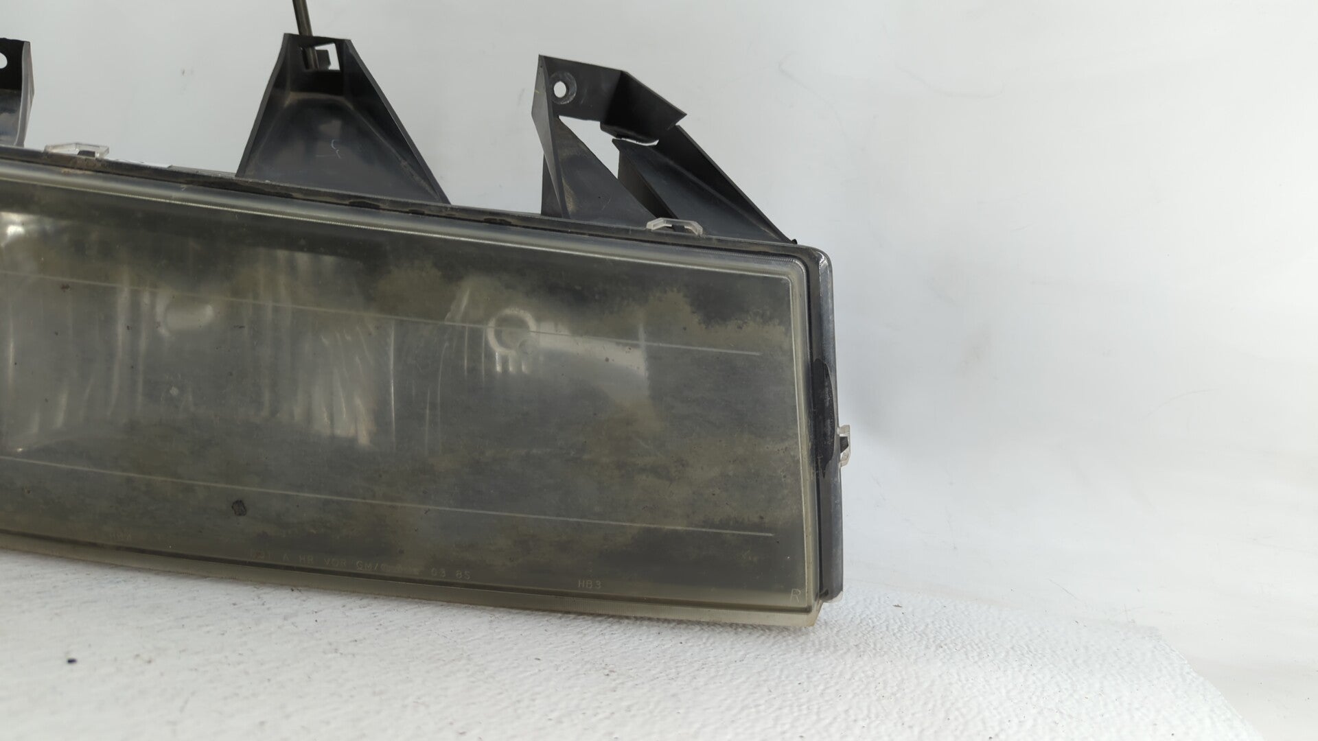 2004 Chevrolet Colorado Passenger Right Oem Head Light Headlight Lamp - Oemusedautoparts1.com