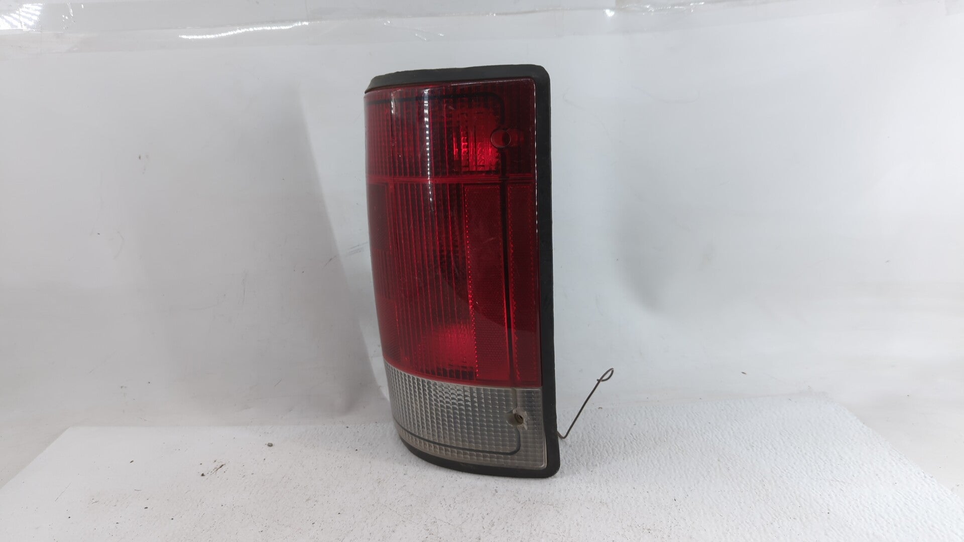 2005-2014 Ford E-150 Tail Light Assembly Driver Left OEM P/N:F7UB 13441 A1 Fits 2005 2006 2007 2008 2009 2010 2011 2012 2013 2014 OEM Used Auto Parts - Oemusedautoparts1.com