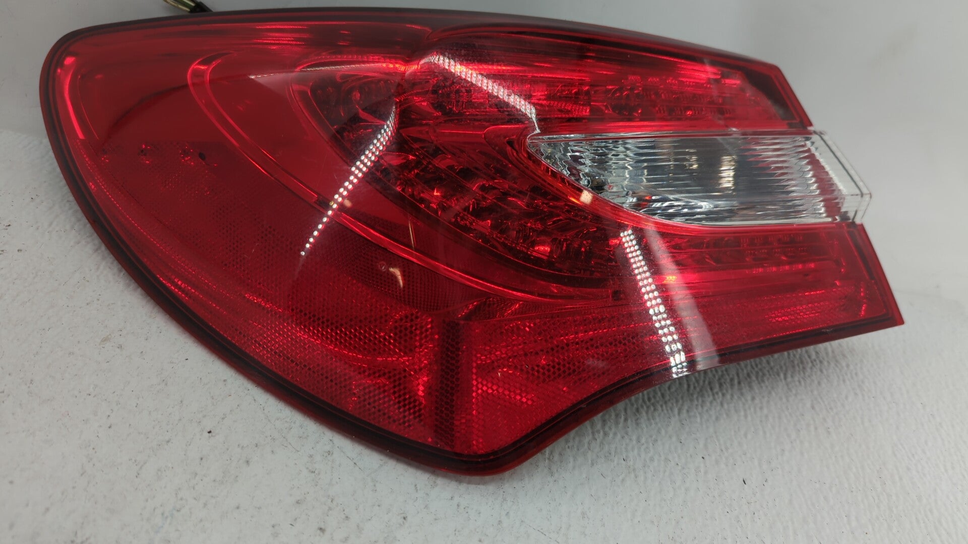 2009 Dodge Journey Tail Light Assembly Driver Left OEM P/N:68185889AA 05116291AD Fits OEM Used Auto Parts - Oemusedautoparts1.com