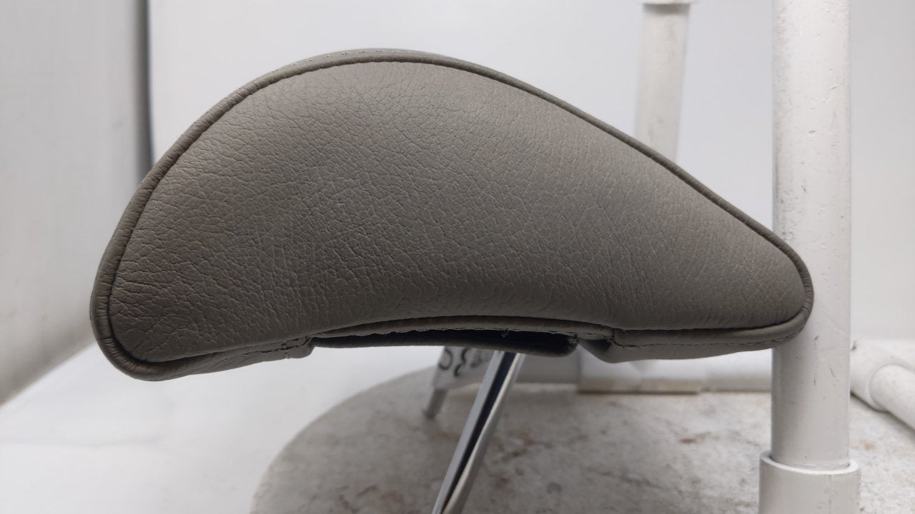 2004 Suzuki Verona Headrest Head Rest Rear Seat Fits OEM Used Auto Parts - Oemusedautoparts1.com