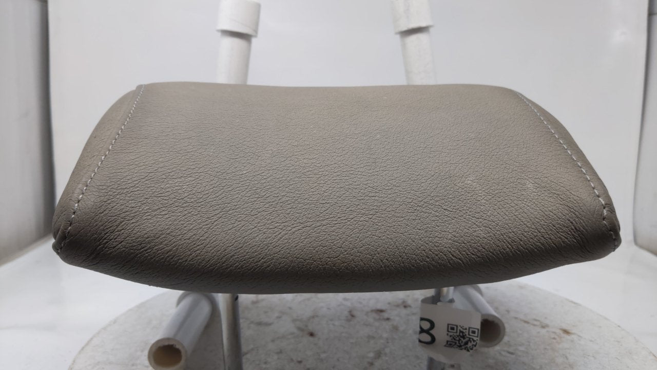 2004 Suzuki Verona Headrest Head Rest Rear Seat Fits OEM Used Auto Parts - Oemusedautoparts1.com