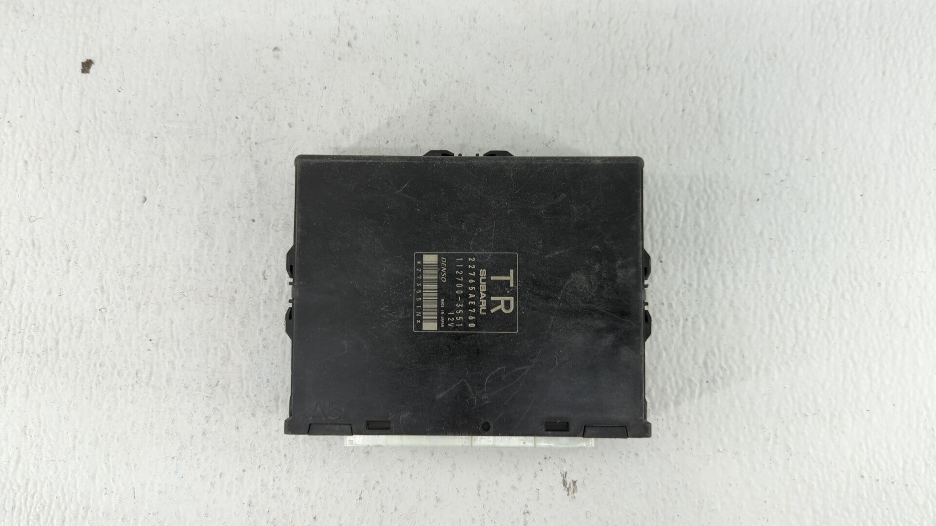 2013 Subaru Impreza PCM Engine Computer ECU ECM PCU OEM P/N:22765AE760 22765AE761 Fits OEM Used Auto Parts - Oemusedautoparts1.com