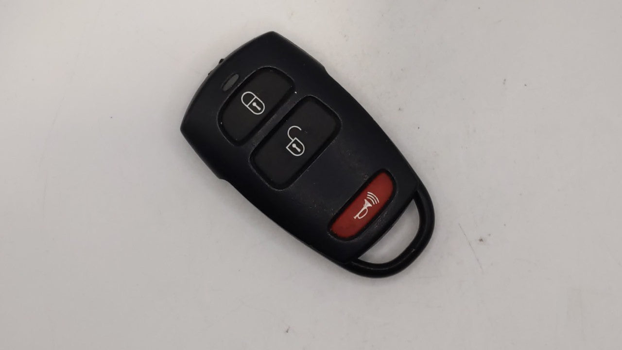 Kia Sedona Keyless Entry Remote Fob SV3-VQTXNA13 95430-4D032 | 954304D032 - Oemusedautoparts1.com